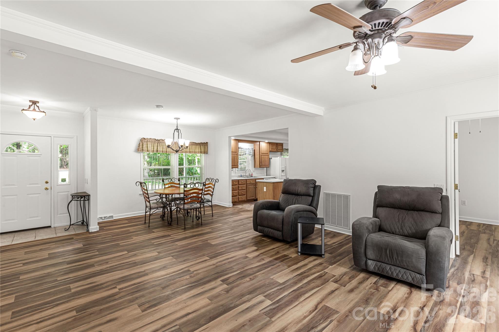 1738 Charlotte Highway — Lancaster