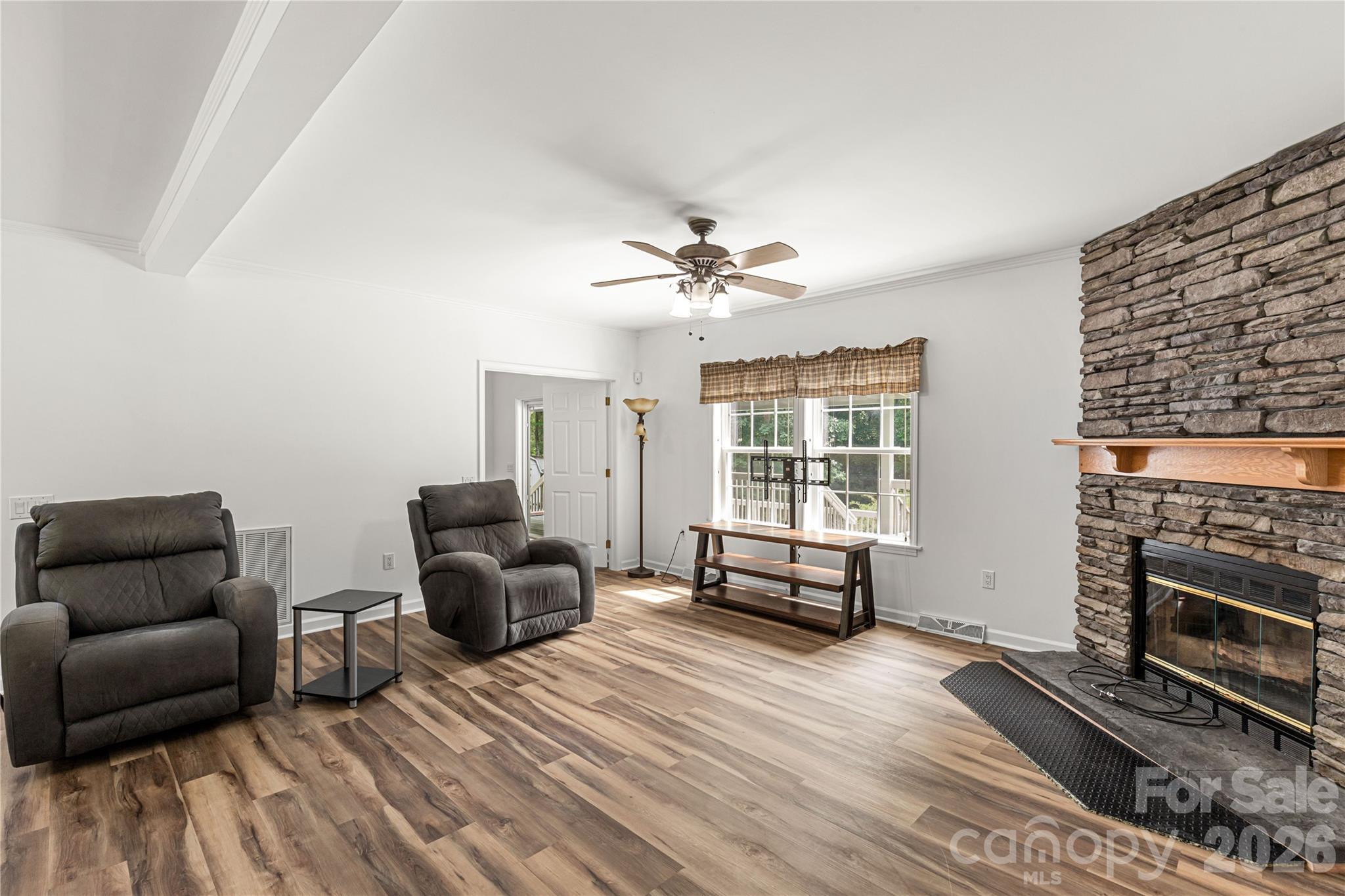 1738 Charlotte Highway — Lancaster