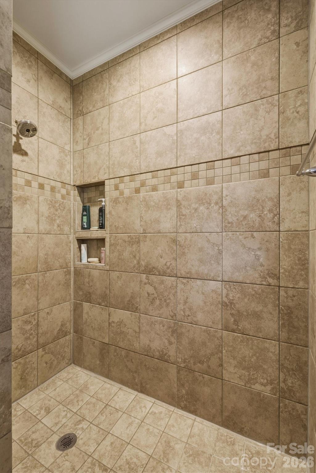 315 Lakeview Trail — Nebo