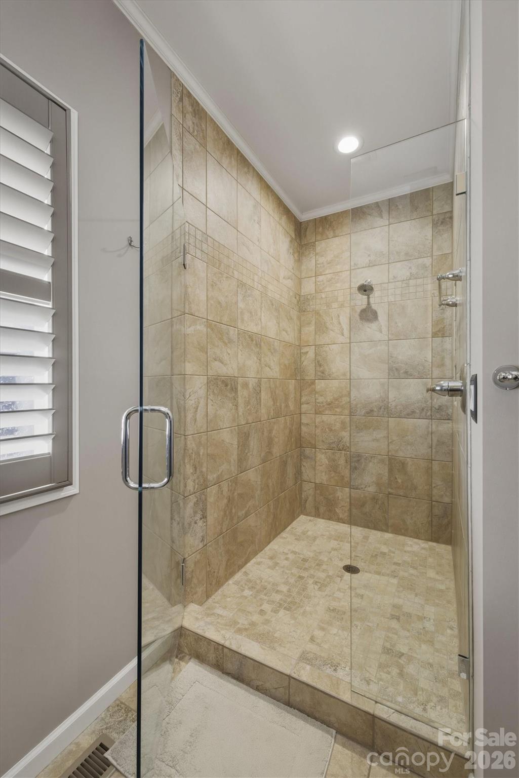 315 Lakeview Trail — Nebo