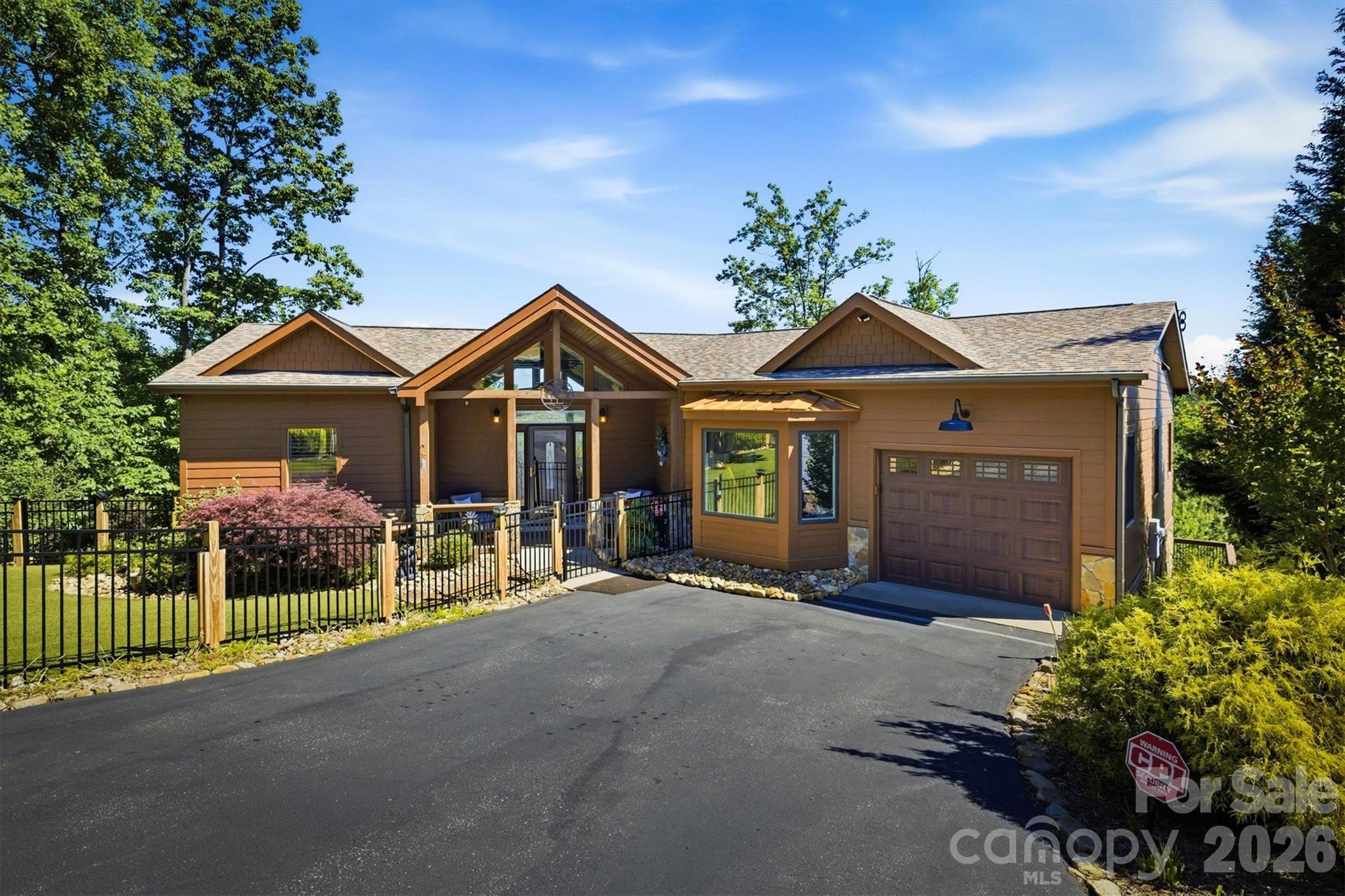 315 Lakeview Trail — Nebo