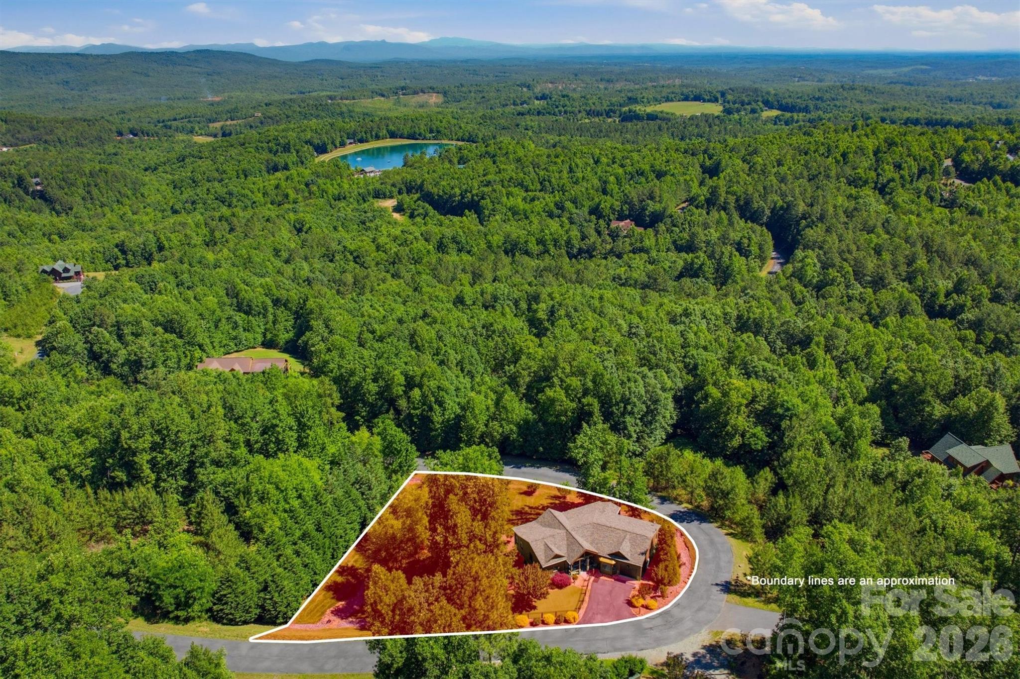 315 Lakeview Trail — Nebo