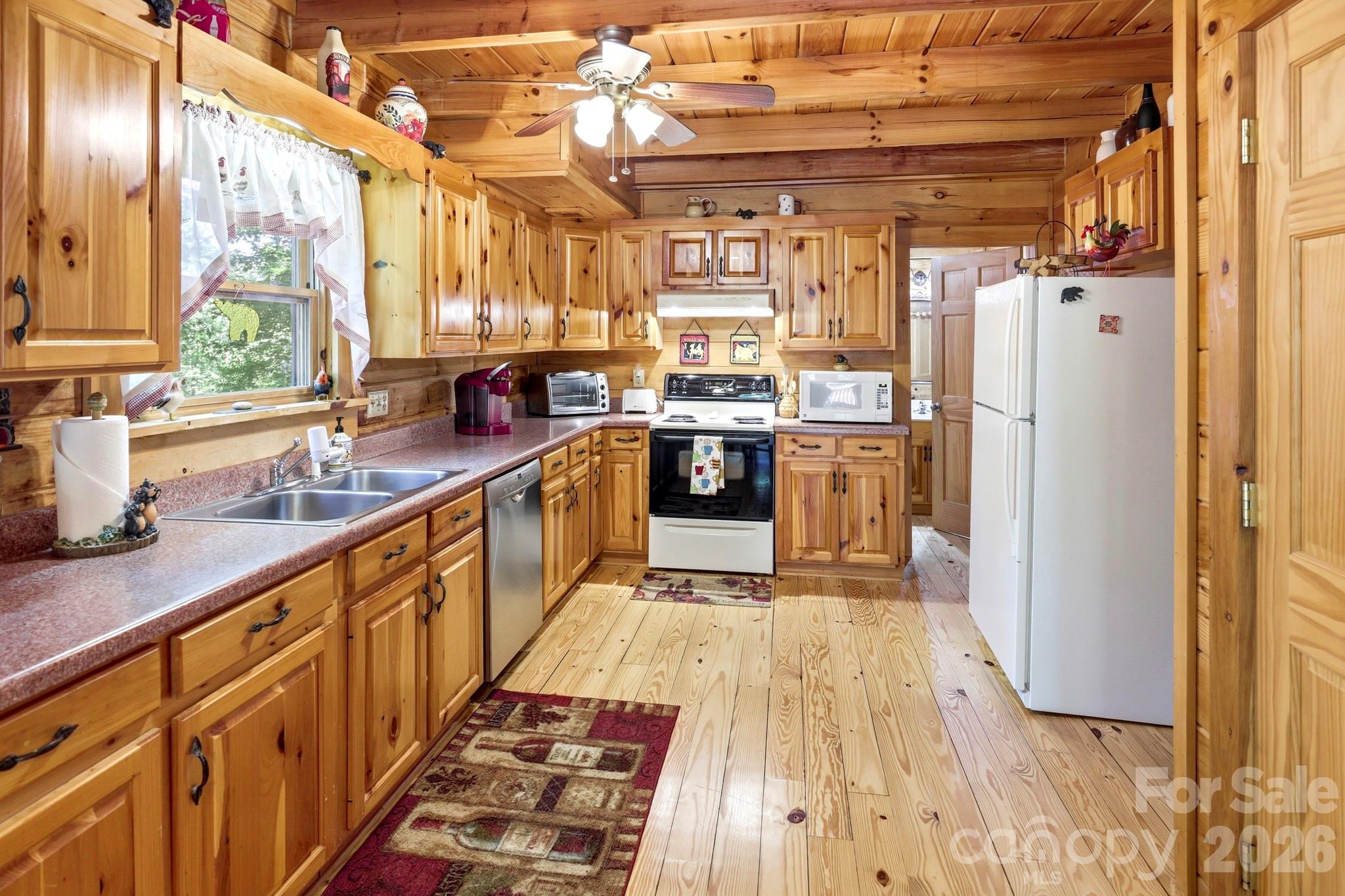 119 Egret Road — Lake Lure