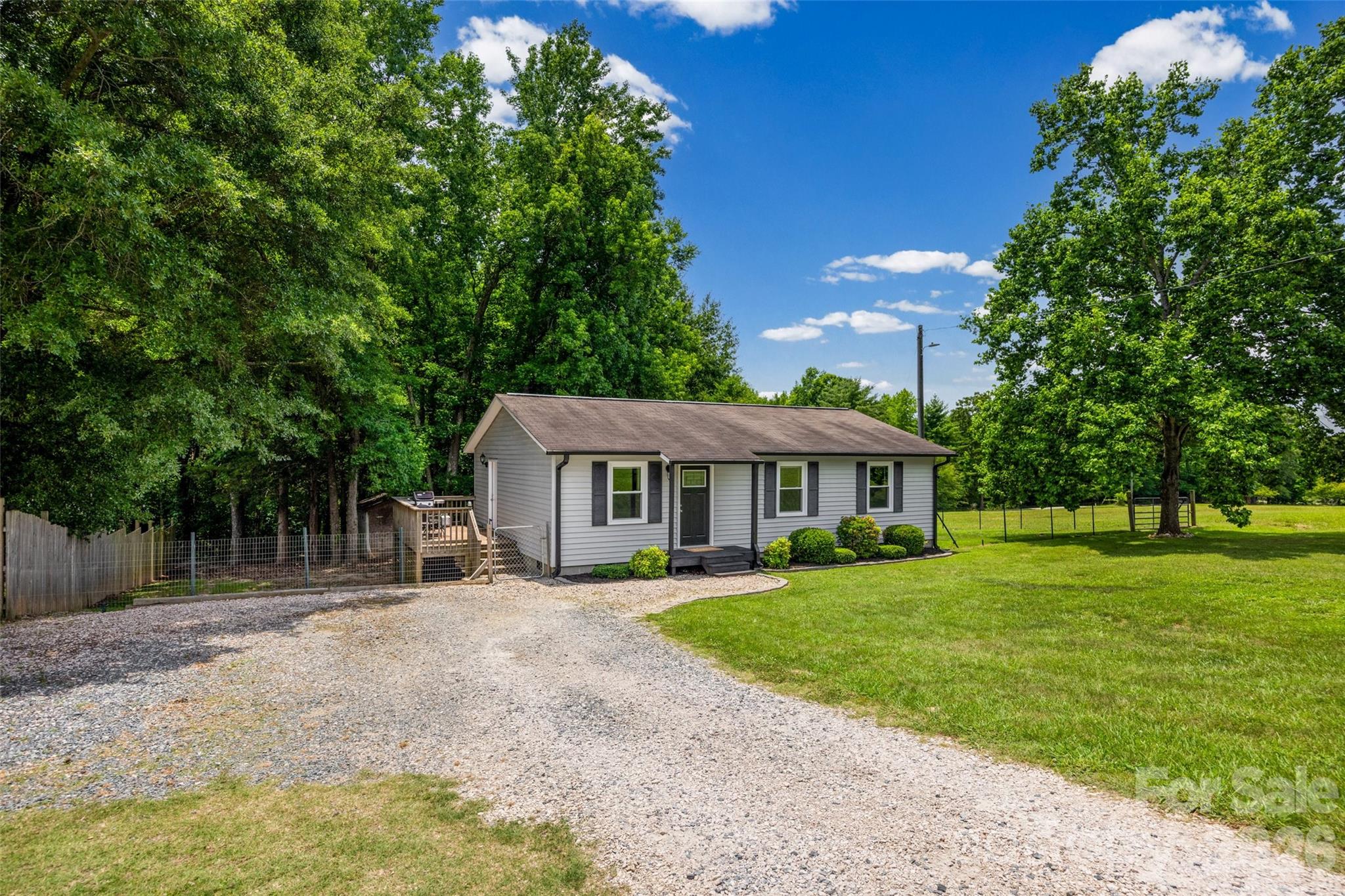 3753 Jenkins Road — Clover