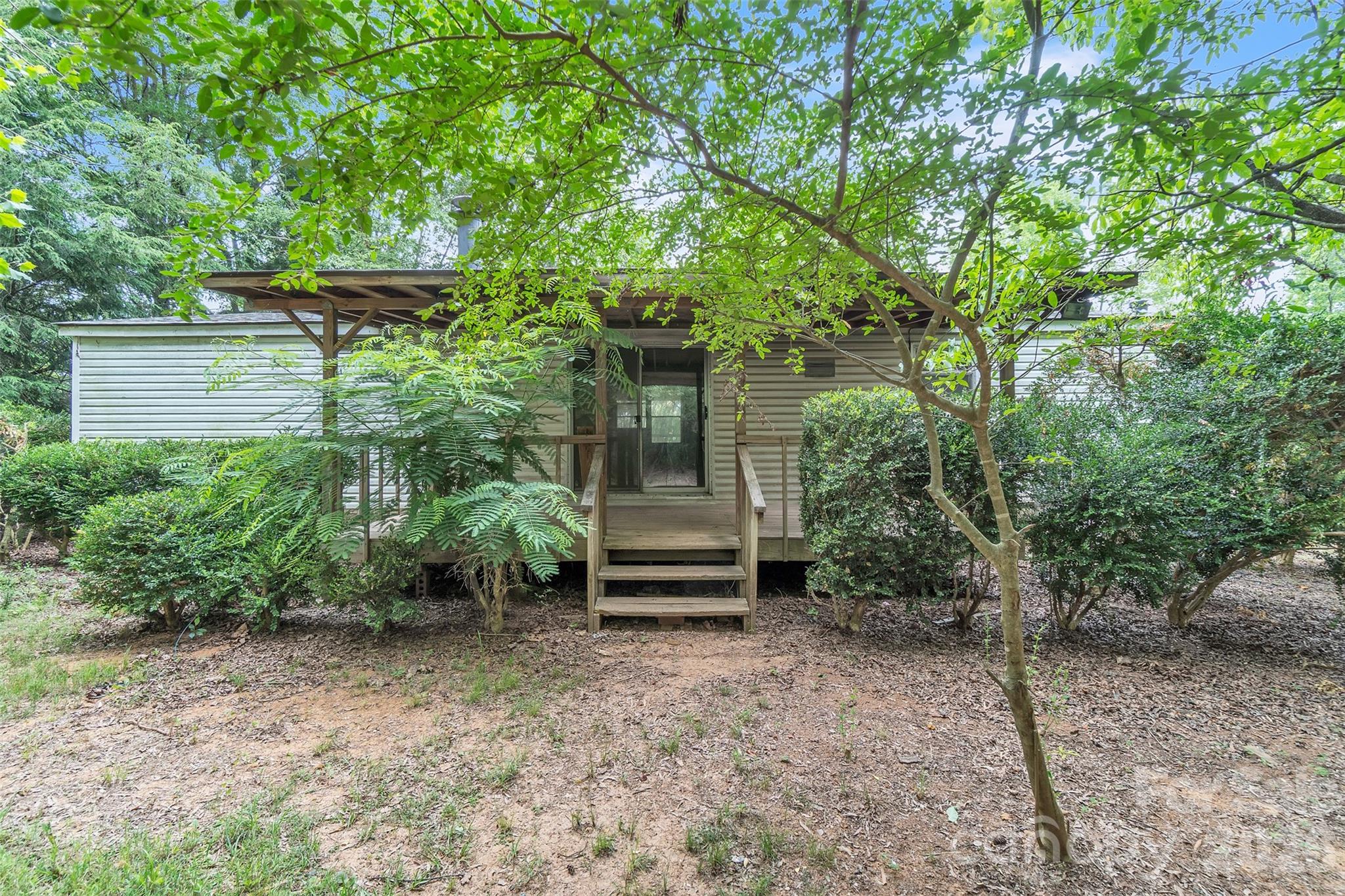 367 Horne Road — Peachland