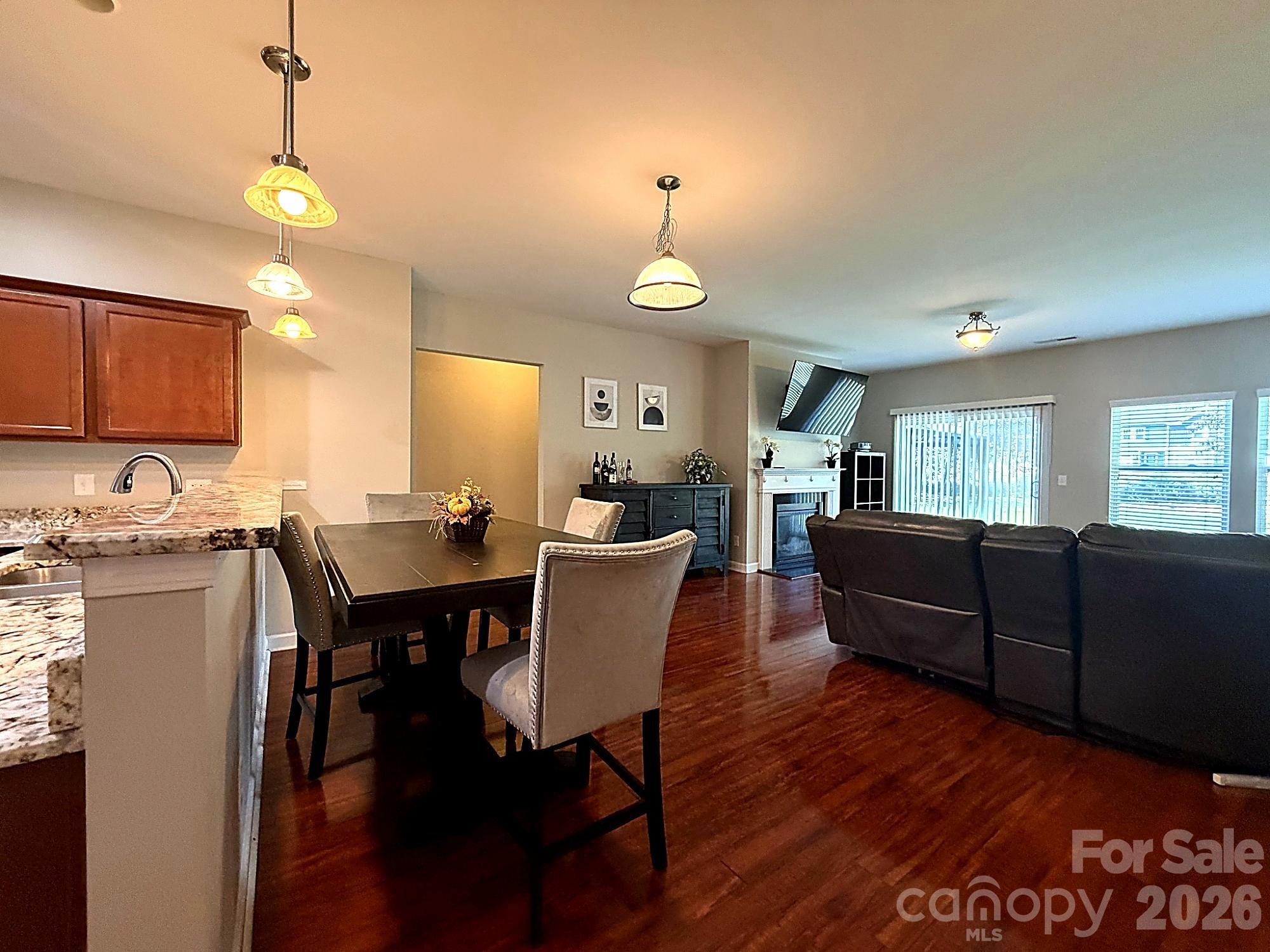 1919 Corriente Court — Charlotte