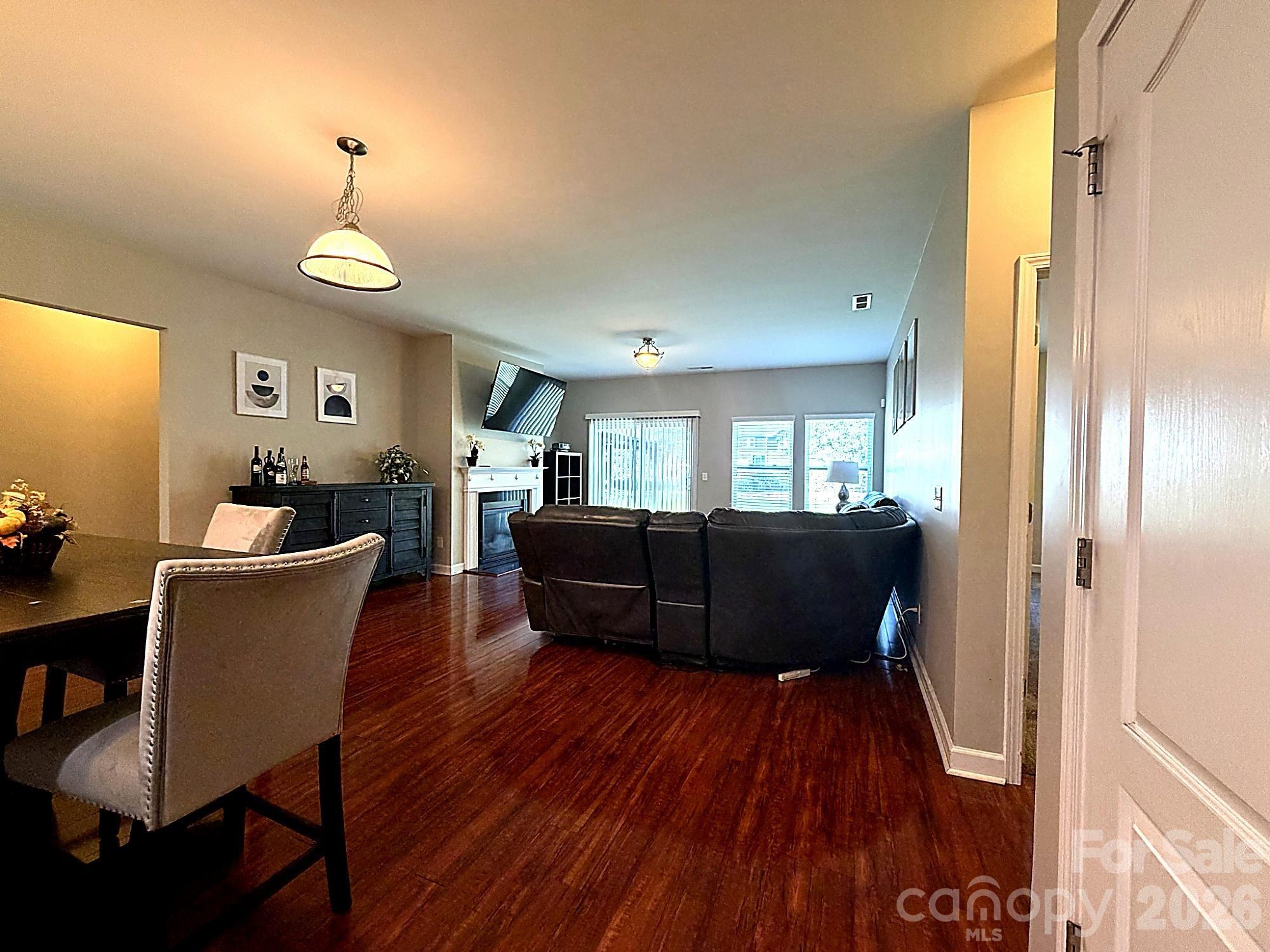1919 Corriente Court — Charlotte