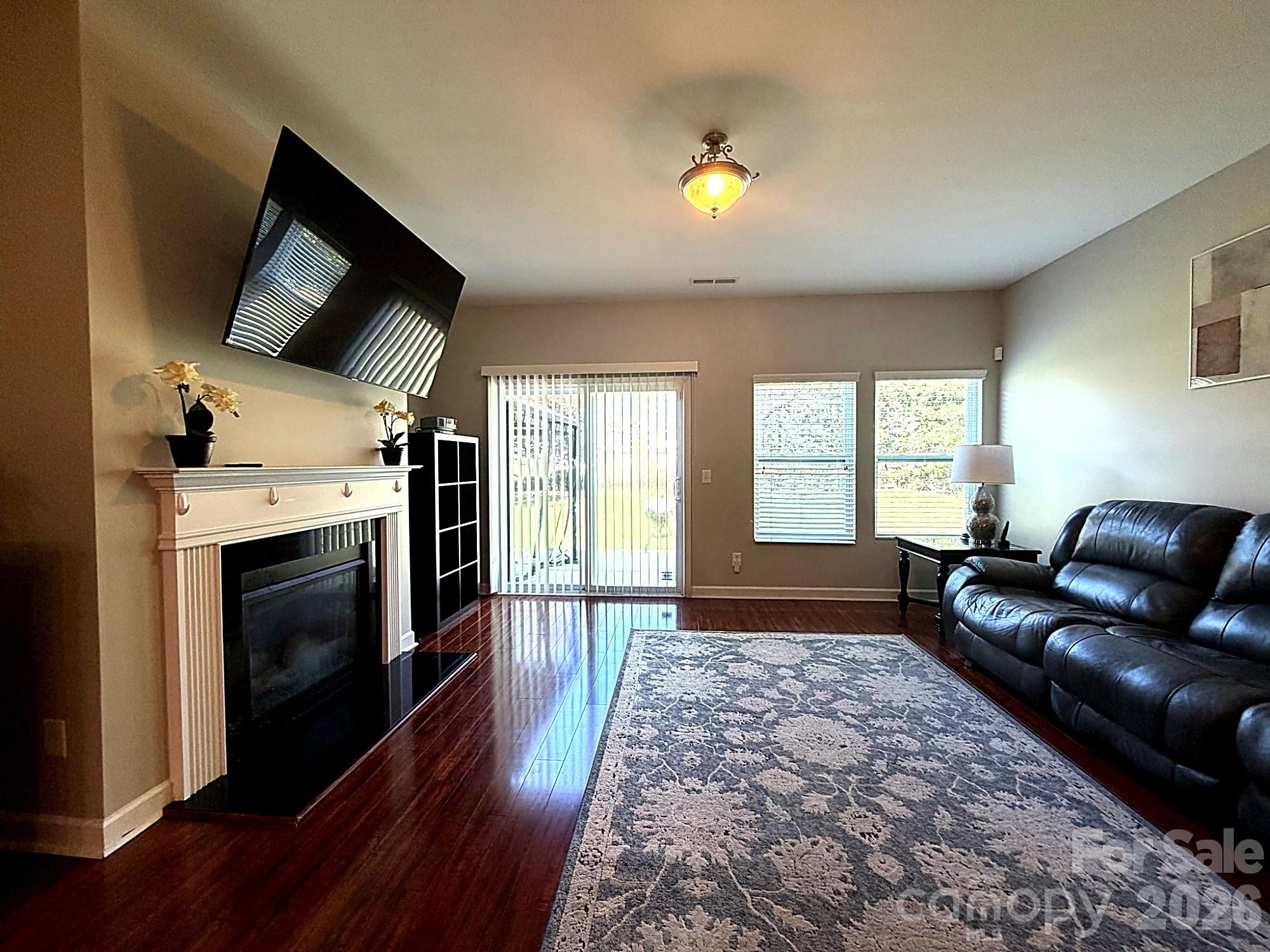 1919 Corriente Court — Charlotte