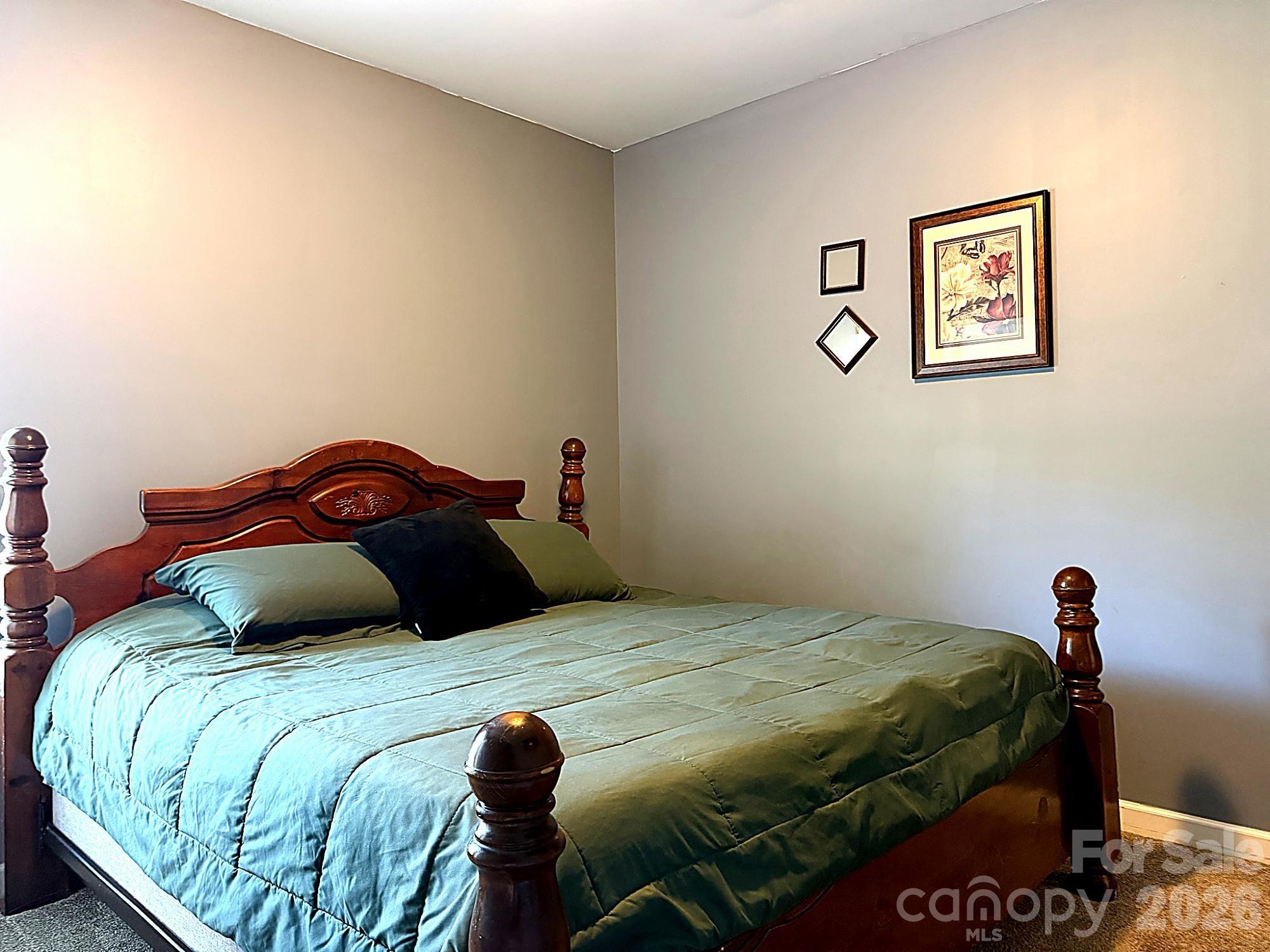 1919 Corriente Court — Charlotte