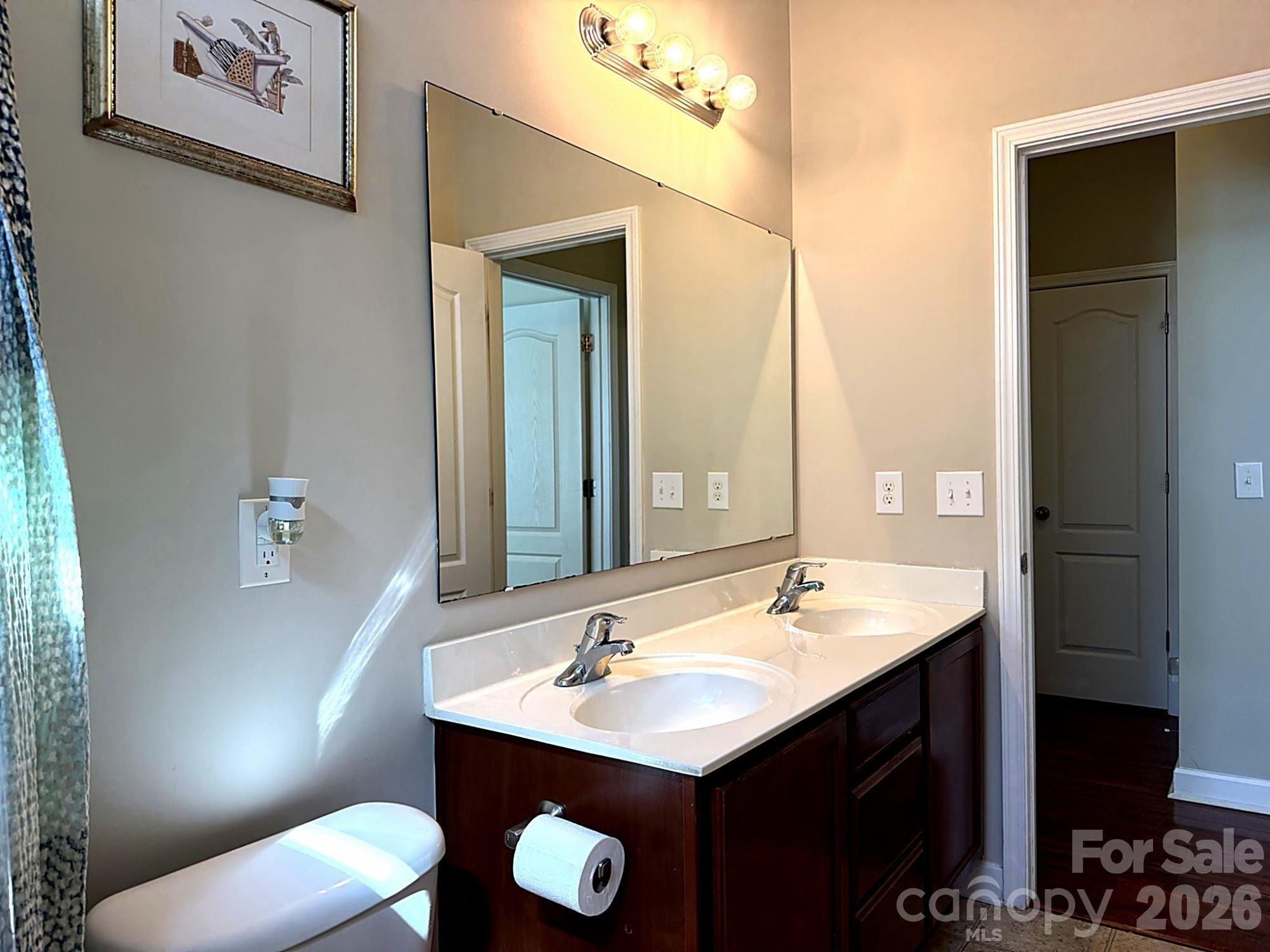 1919 Corriente Court — Charlotte