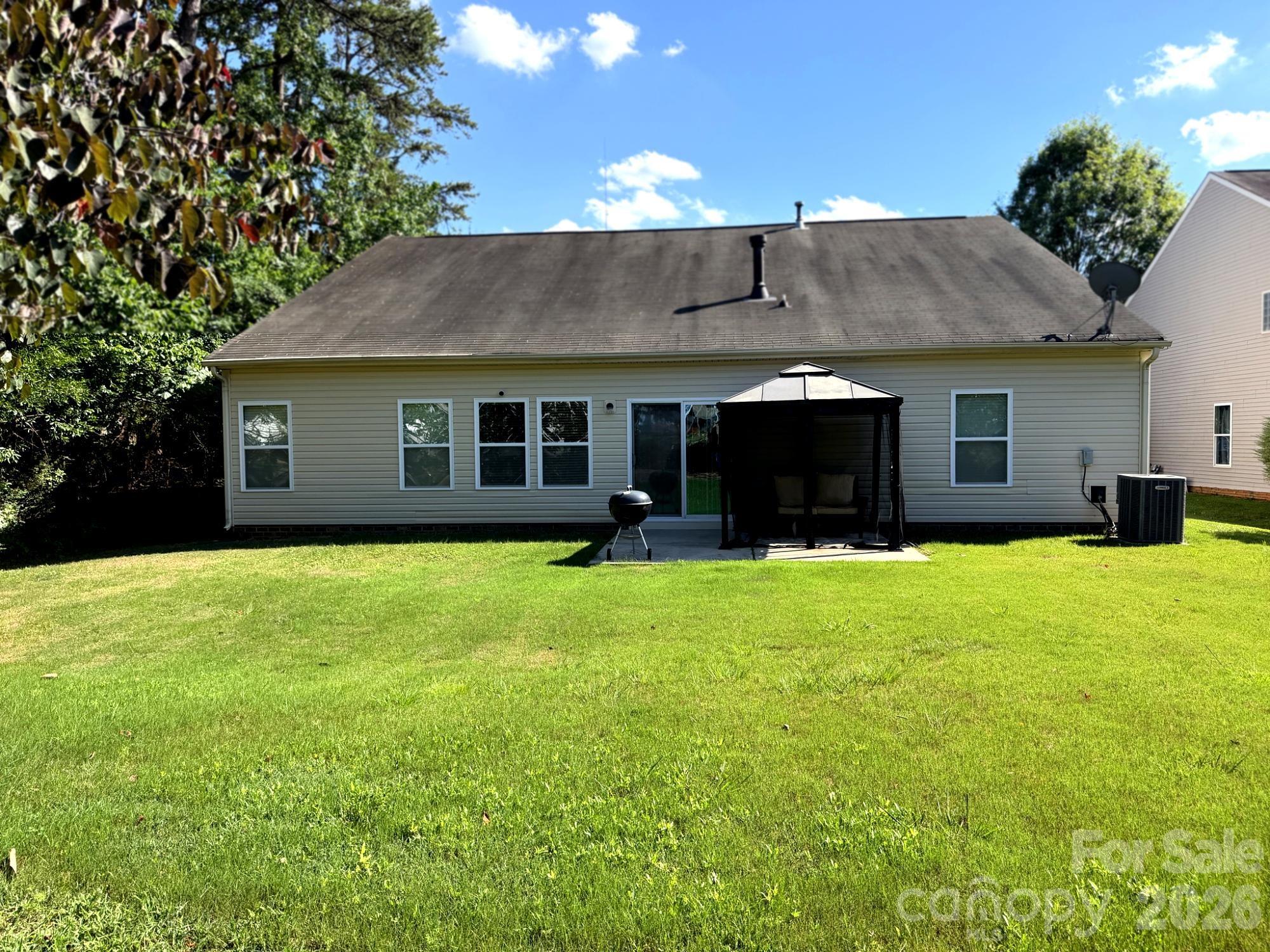 1919 Corriente Court — Charlotte