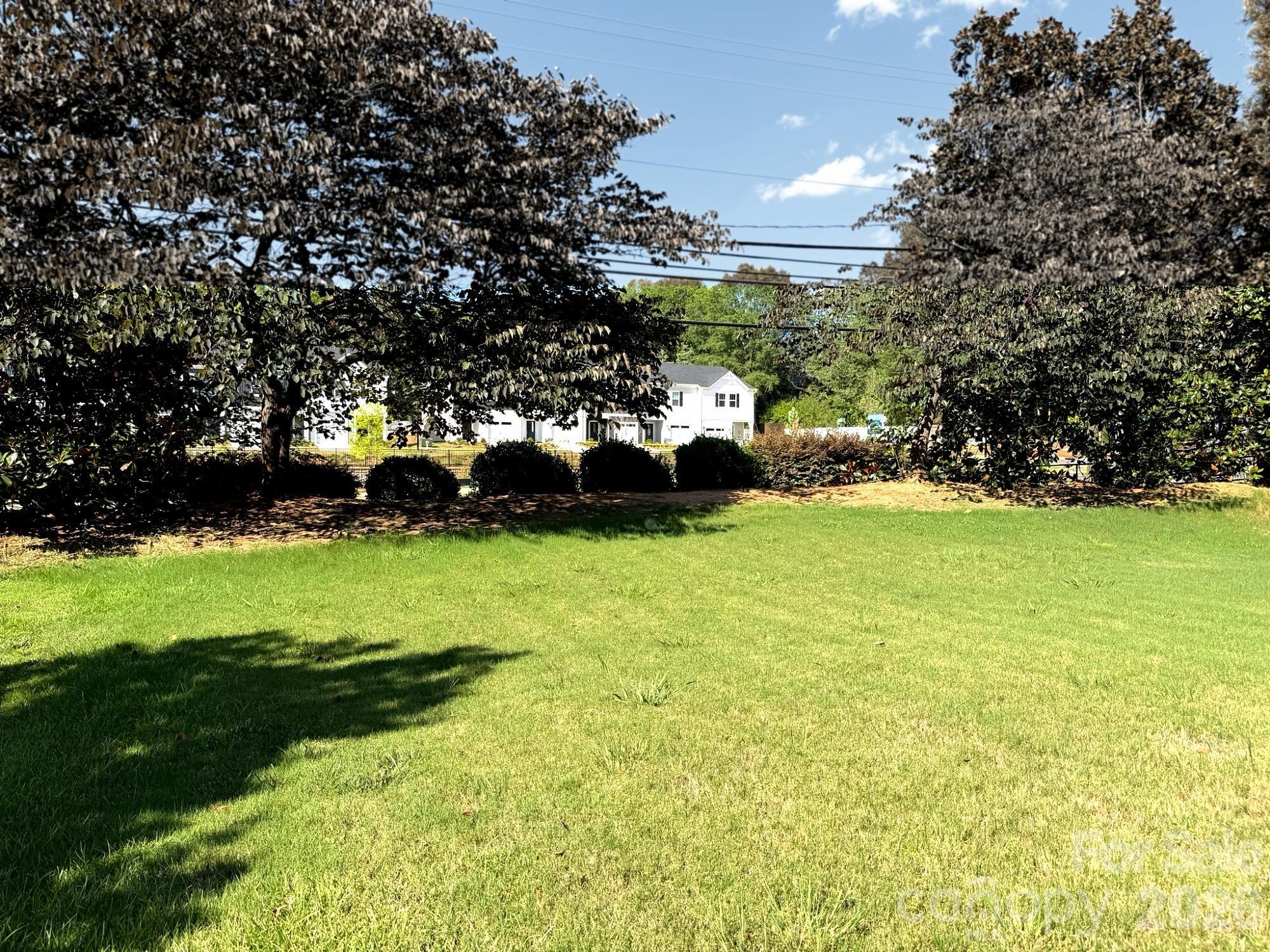 1919 Corriente Court — Charlotte