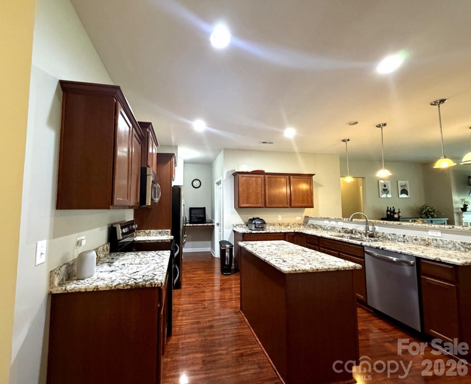 1919 Corriente Court — Charlotte