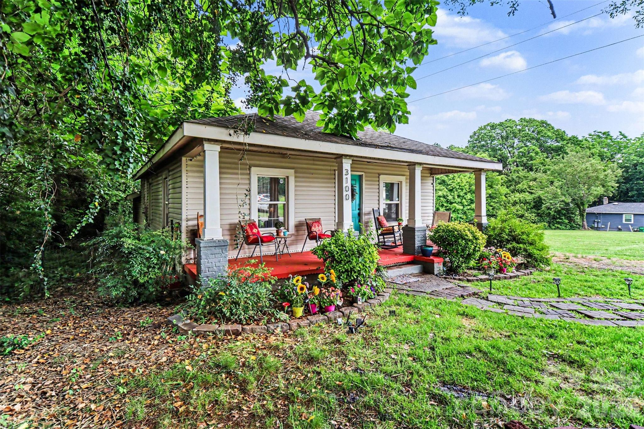 3100 Avalon Avenue — Charlotte