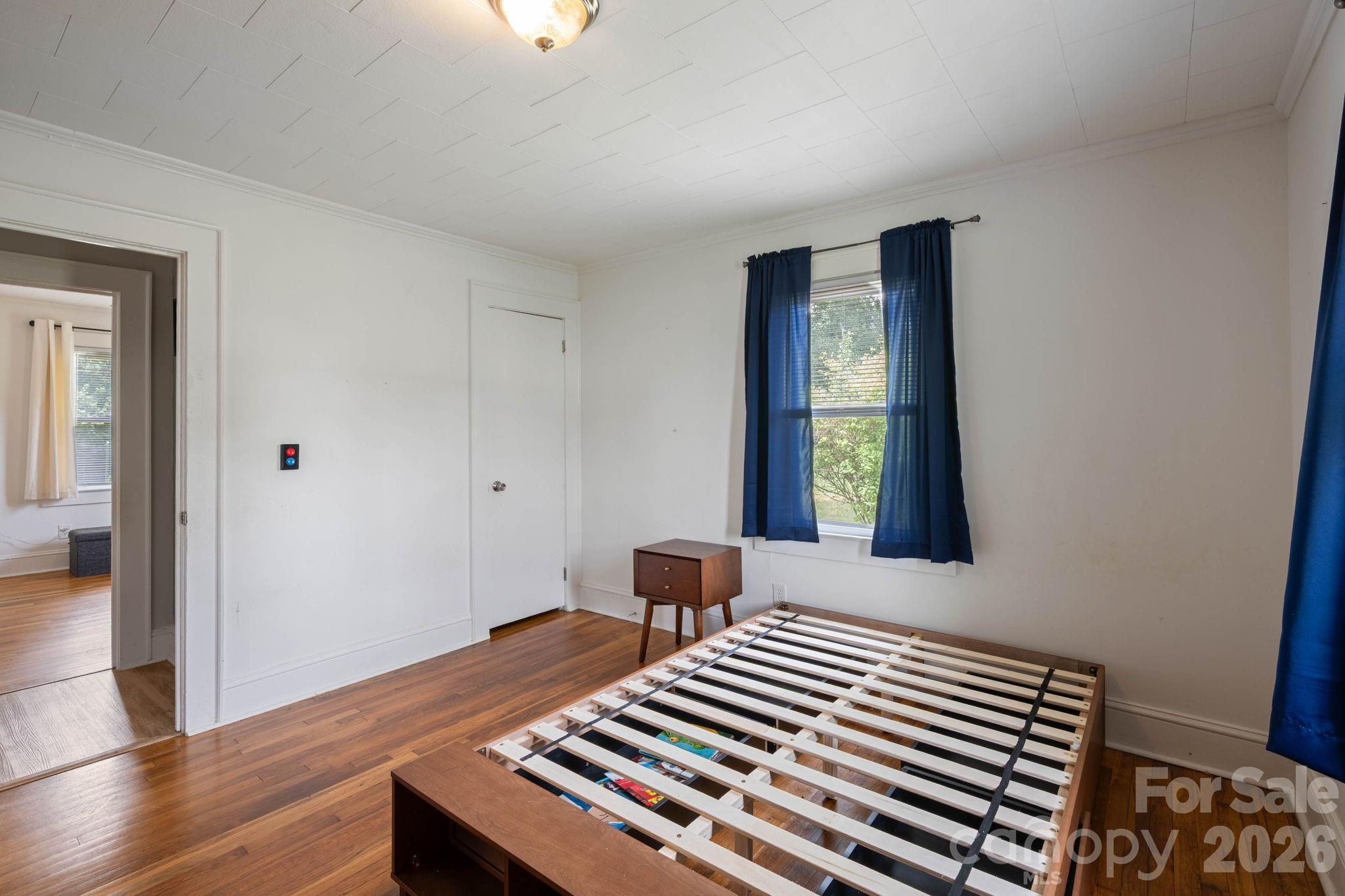 1674 Harris Henrietta Road — Forest City