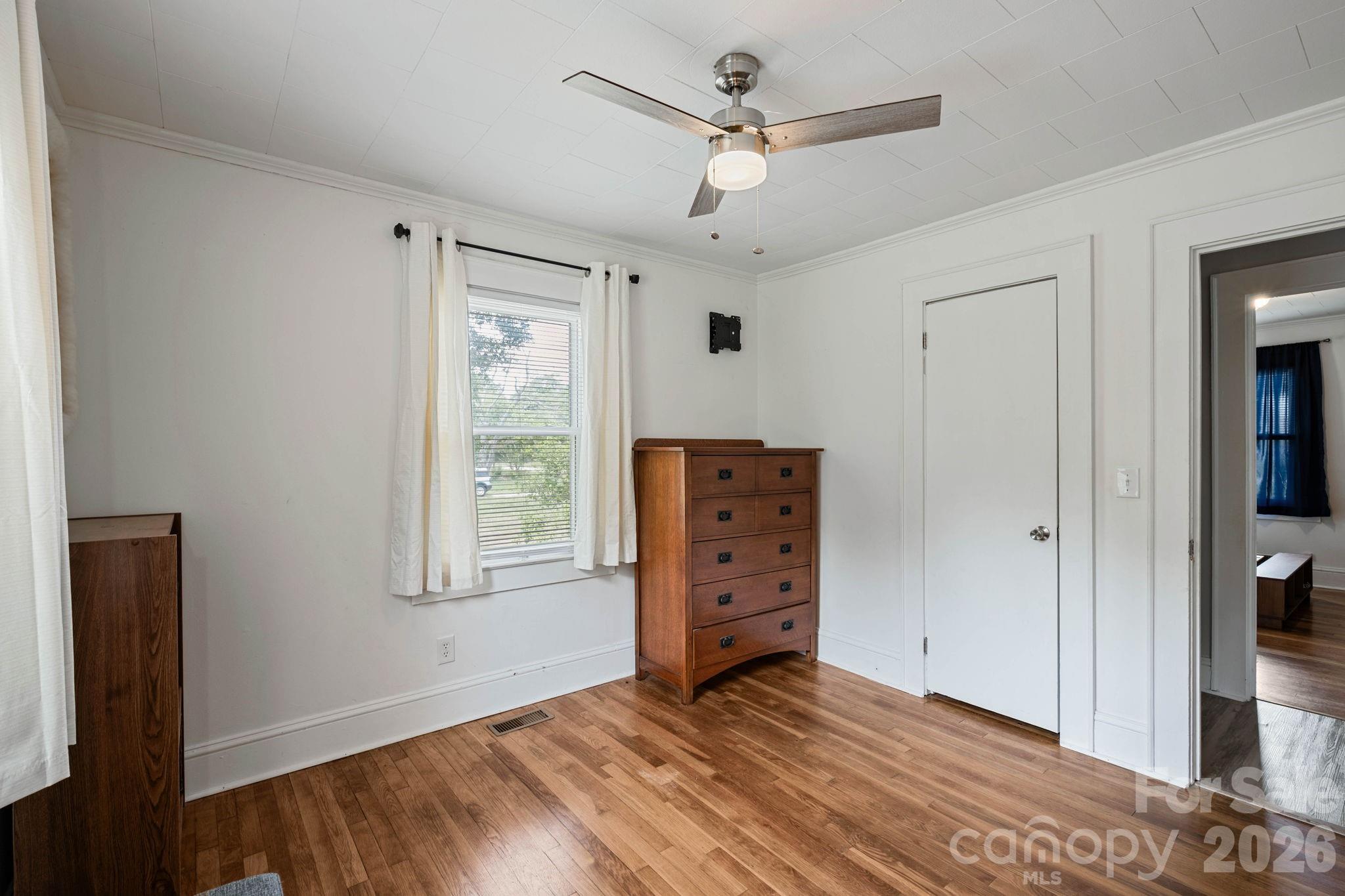 1674 Harris Henrietta Road — Forest City