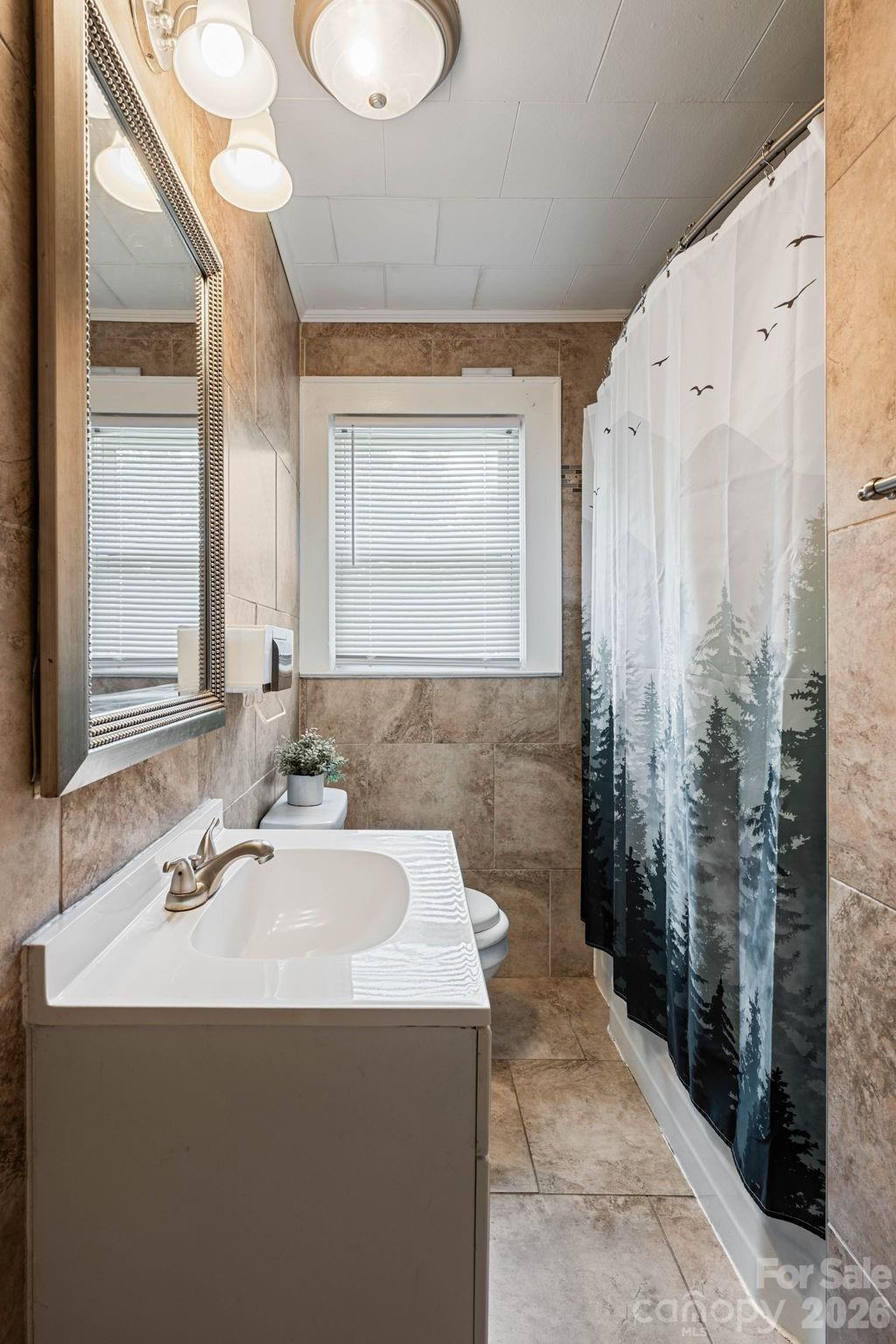 1674 Harris Henrietta Road — Forest City