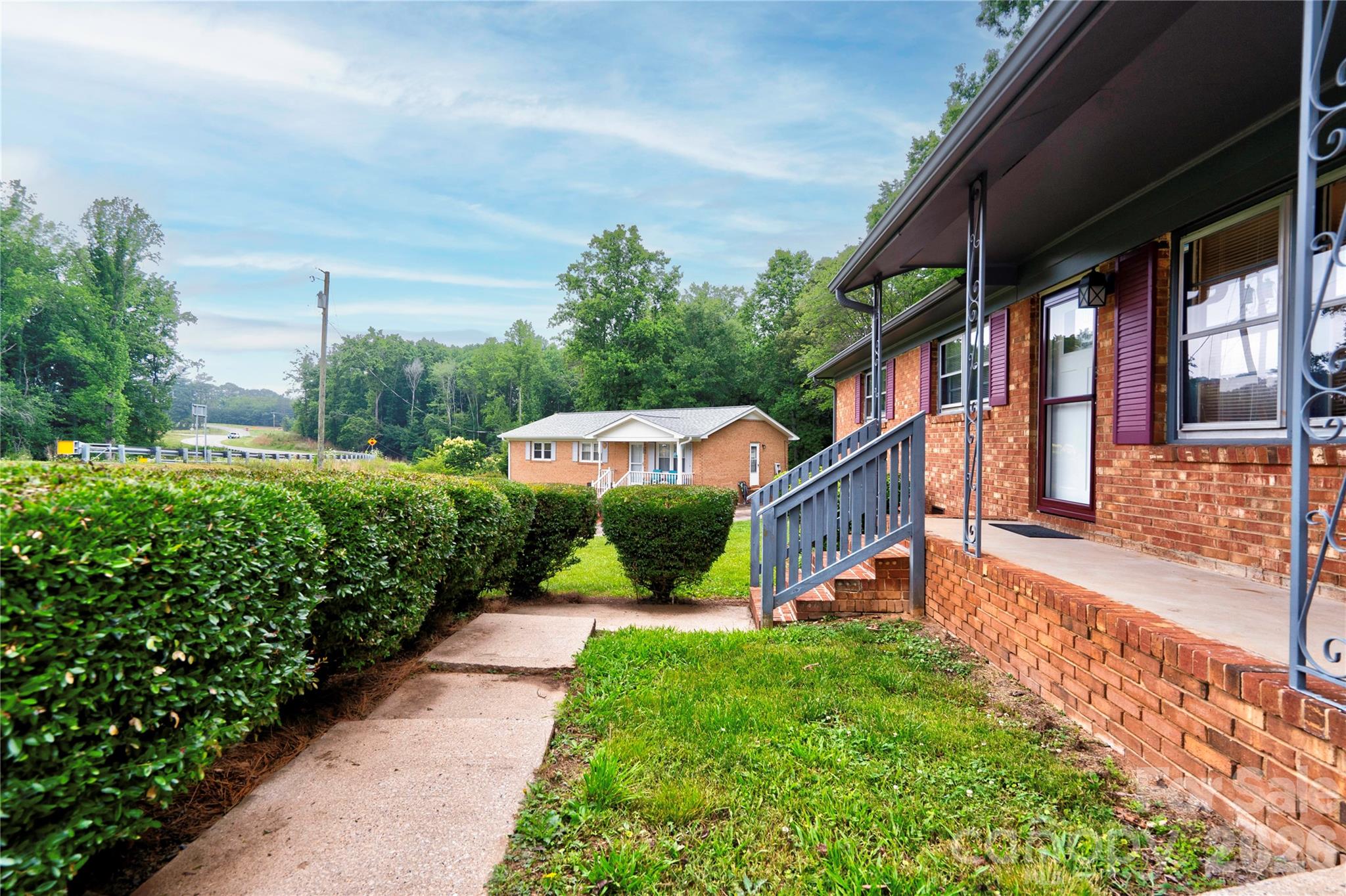 1323 N Lakewood Drive — Shelby