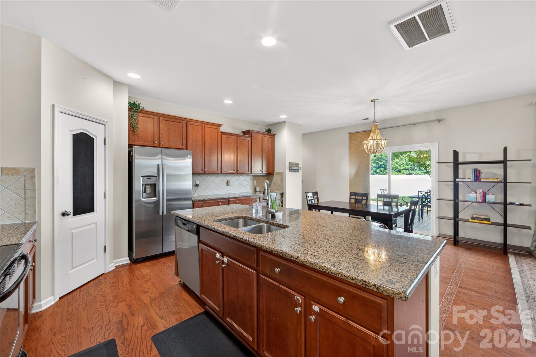 12531 Surreykirt Lane — Huntersville