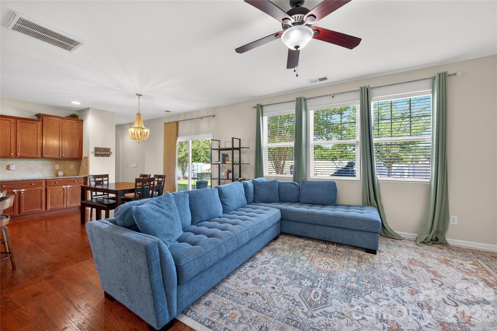 12531 Surreykirt Lane — Huntersville