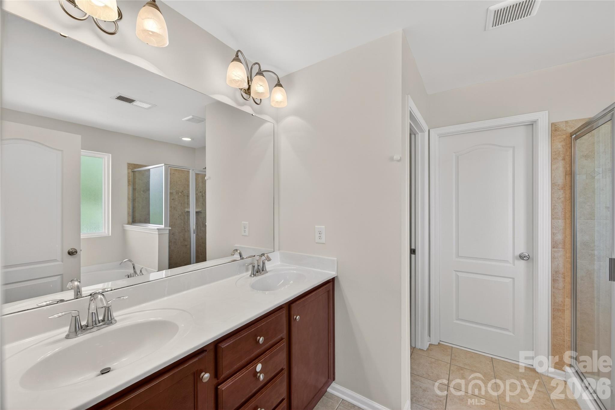 12531 Surreykirt Lane — Huntersville