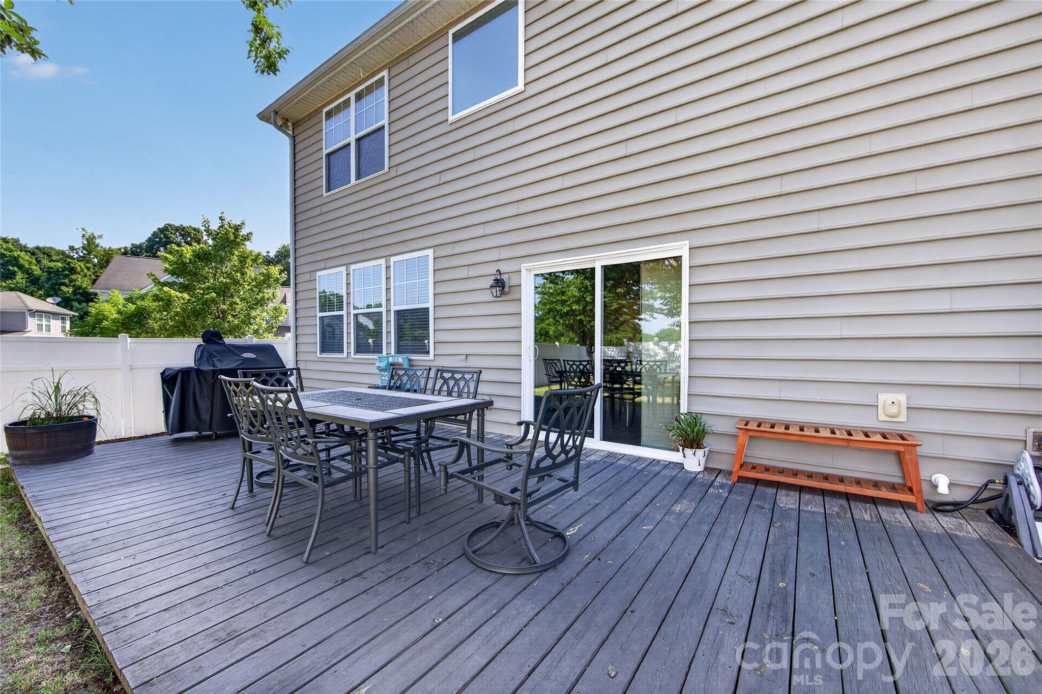 12531 Surreykirt Lane — Huntersville