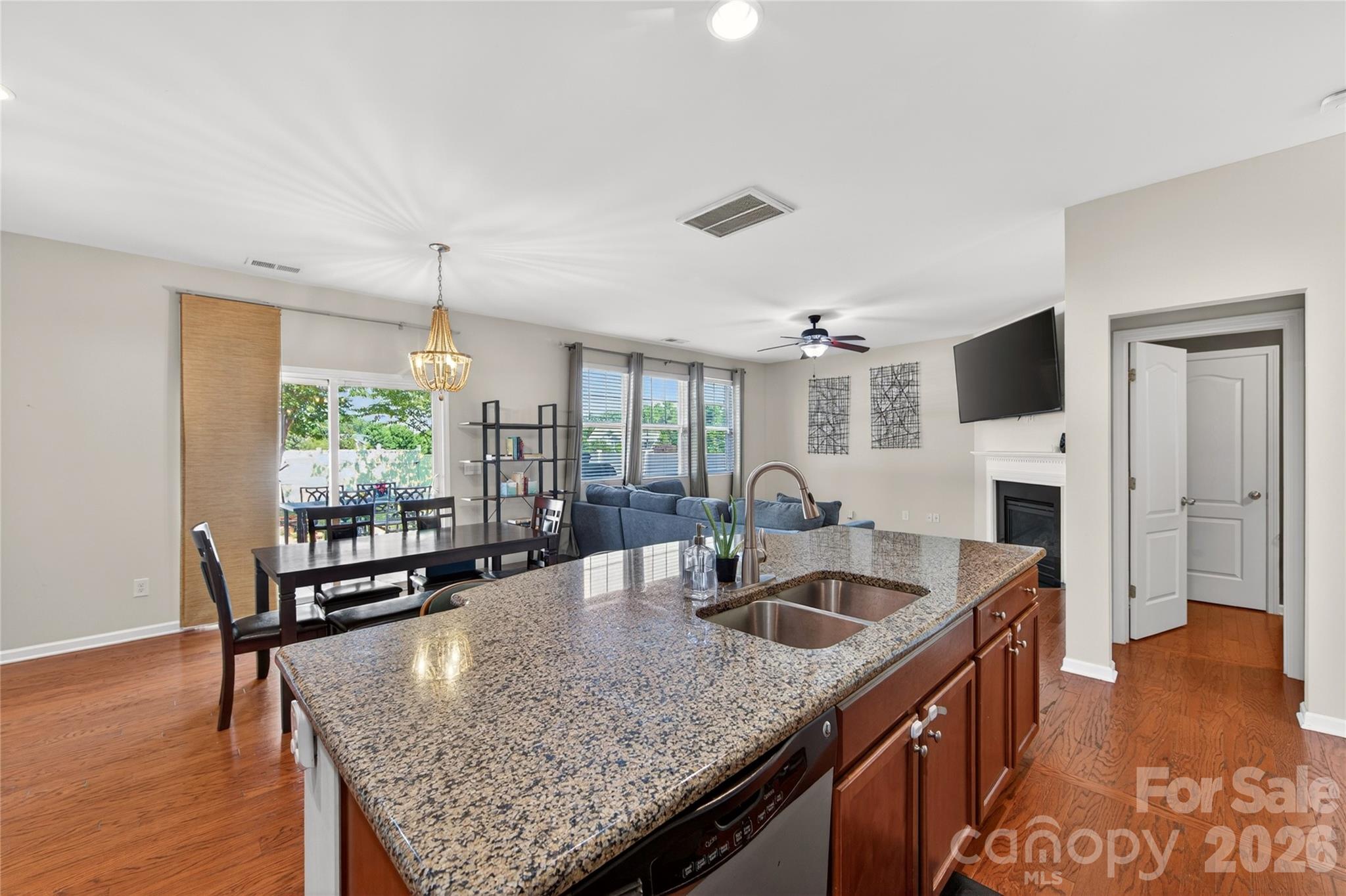 12531 Surreykirt Lane — Huntersville