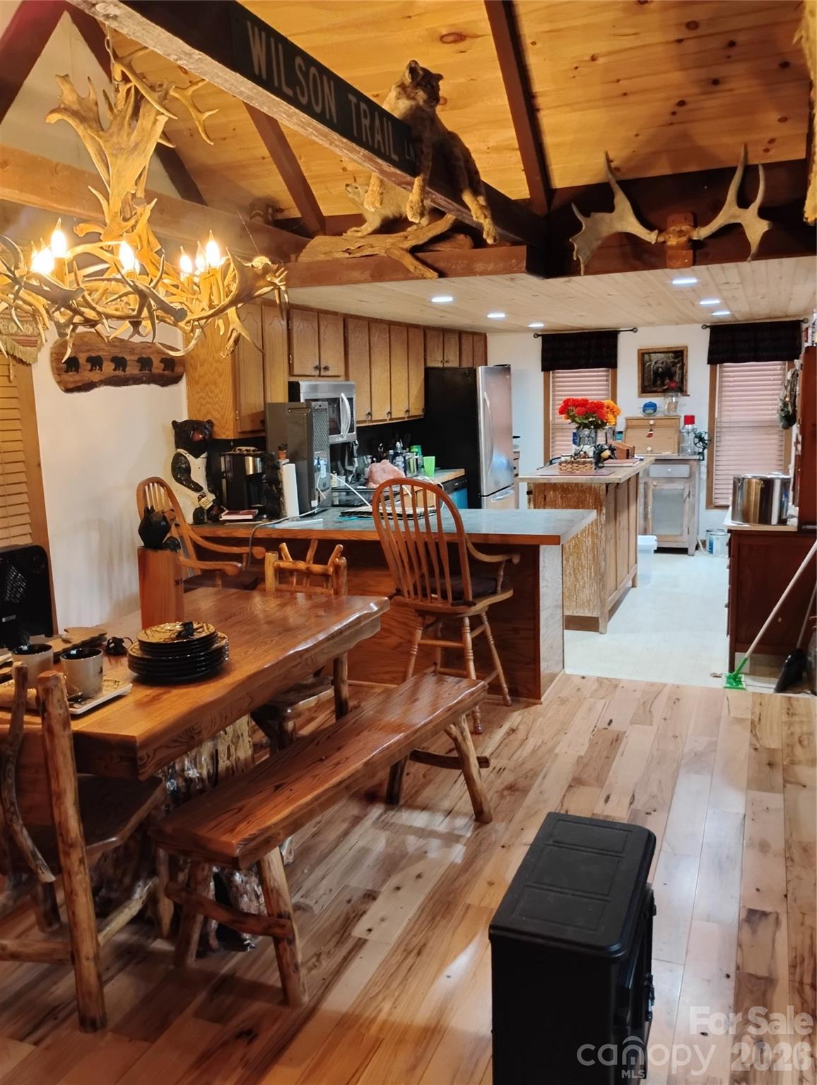 401 Shady Drive — Collettsville