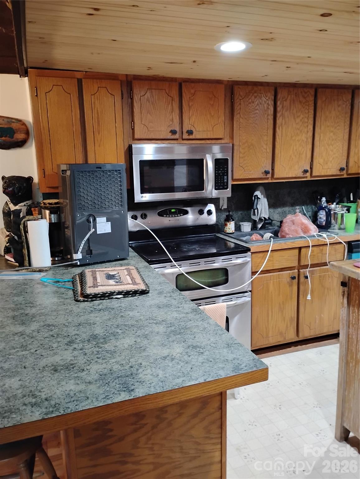 401 Shady Drive — Collettsville