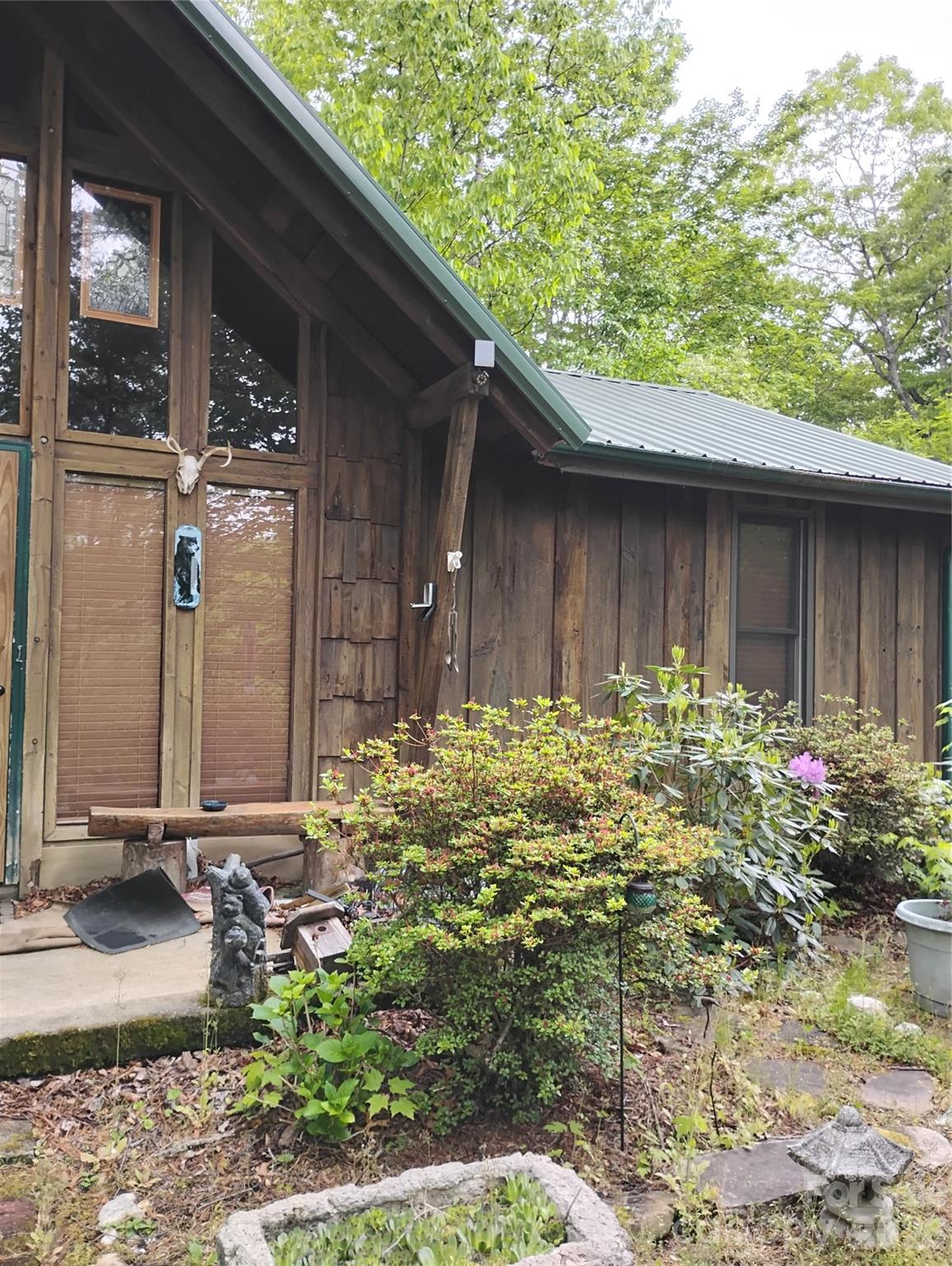 401 Shady Drive — Collettsville