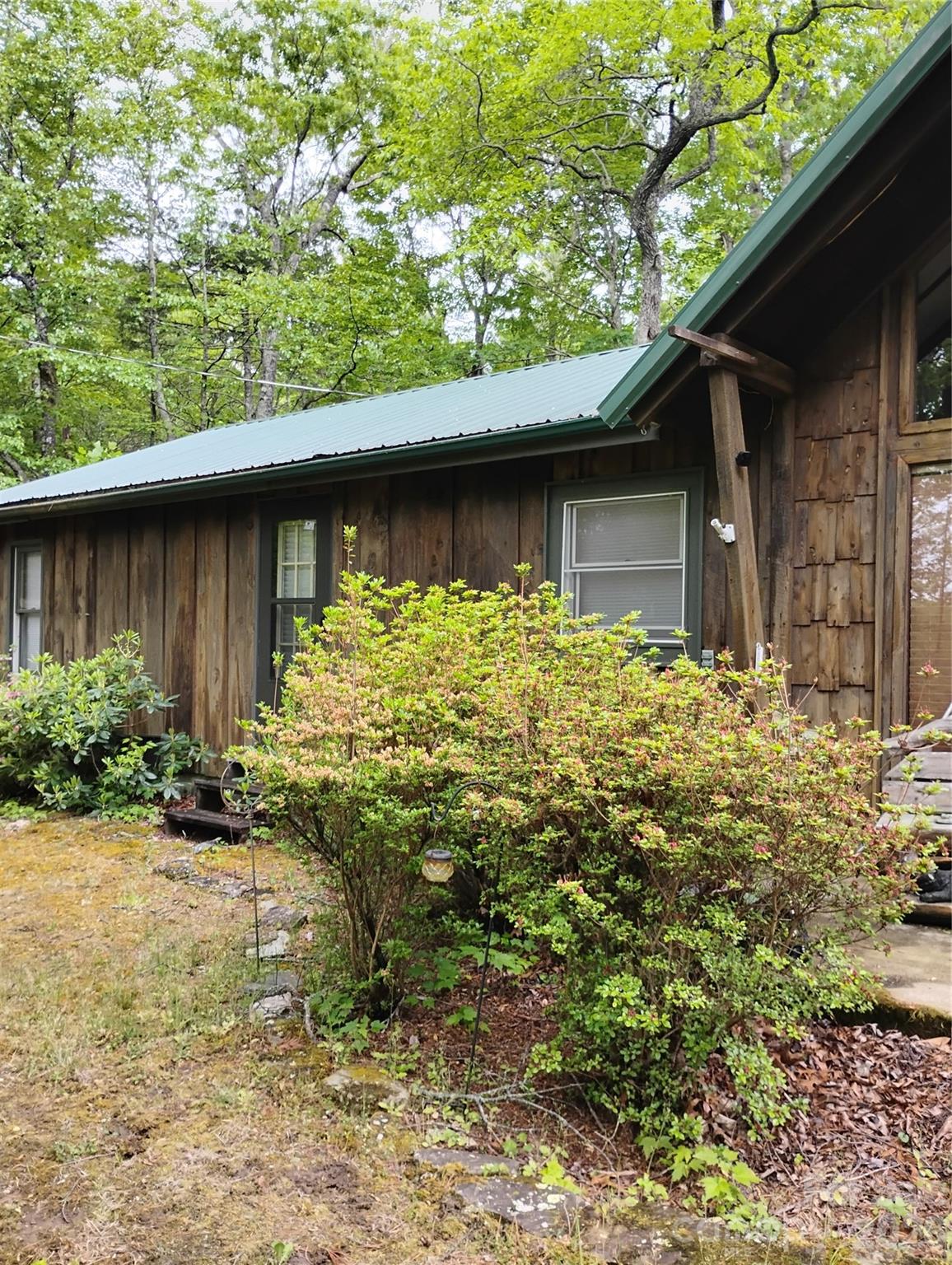 401 Shady Drive — Collettsville