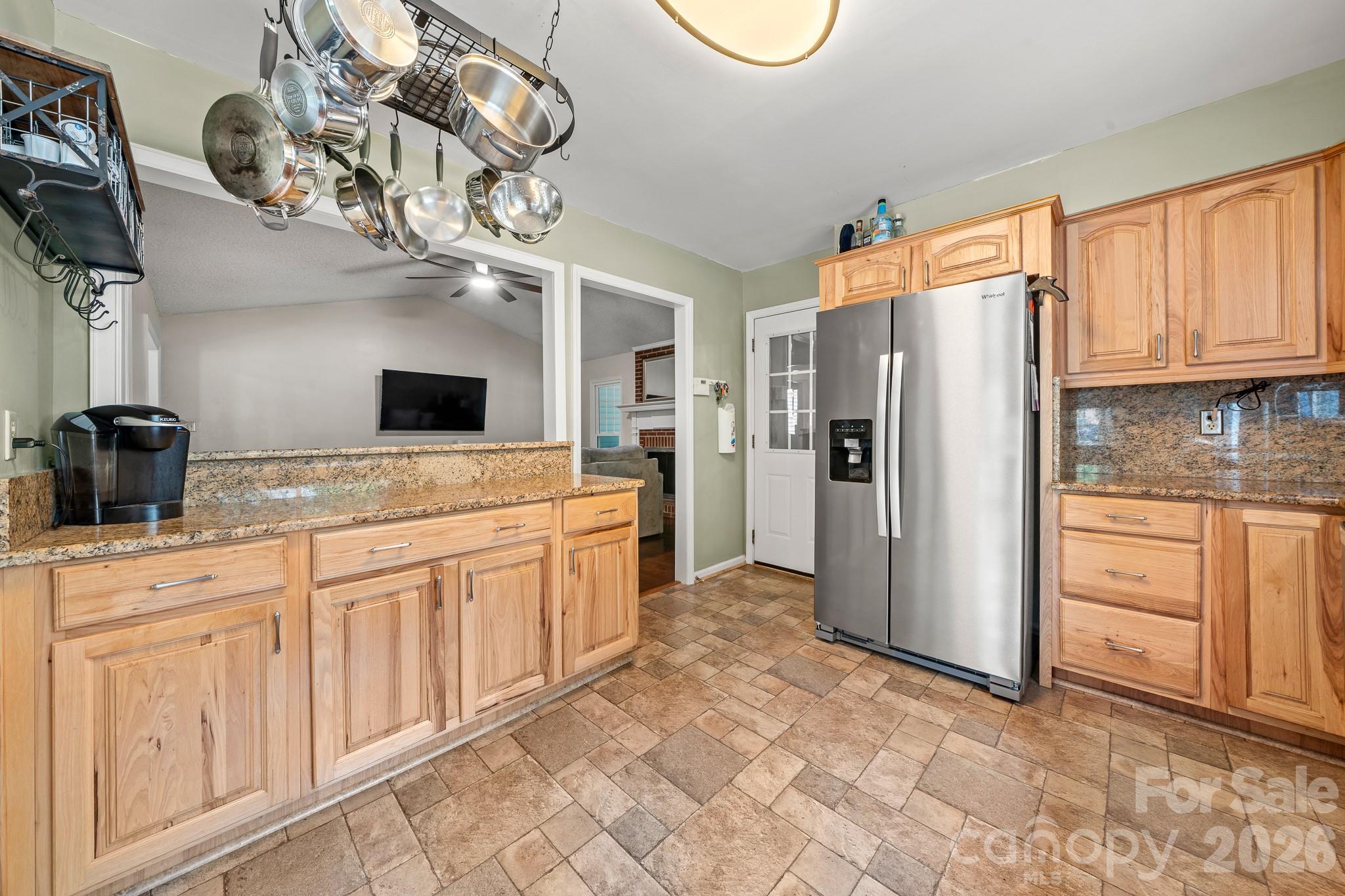 5200 Cressingham Court — Charlotte