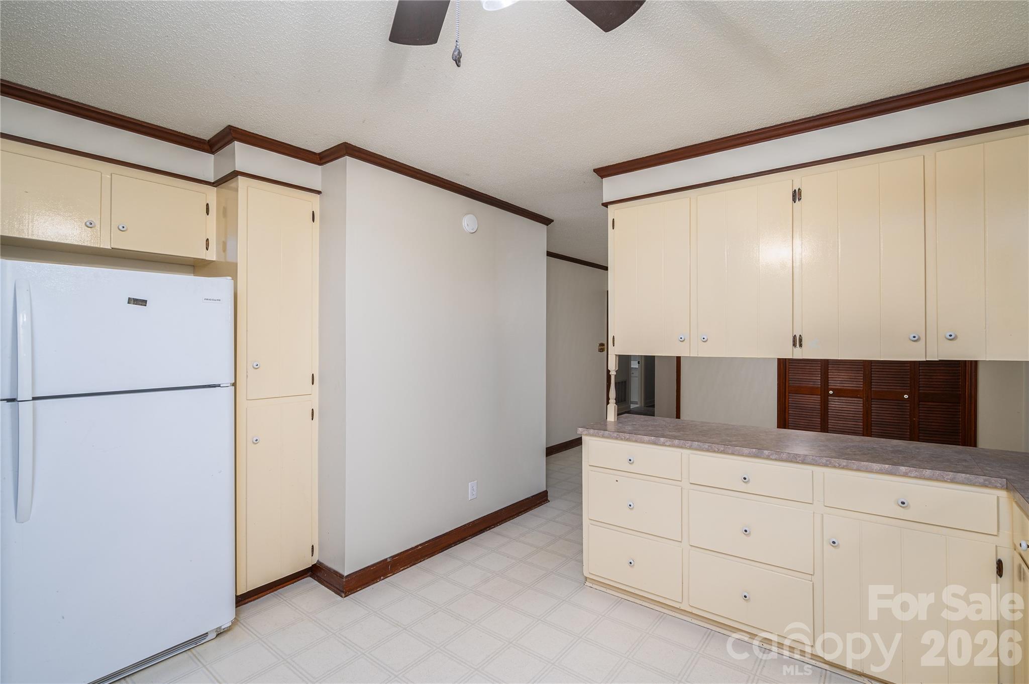 225 Dogwood Drive — Mount Holly