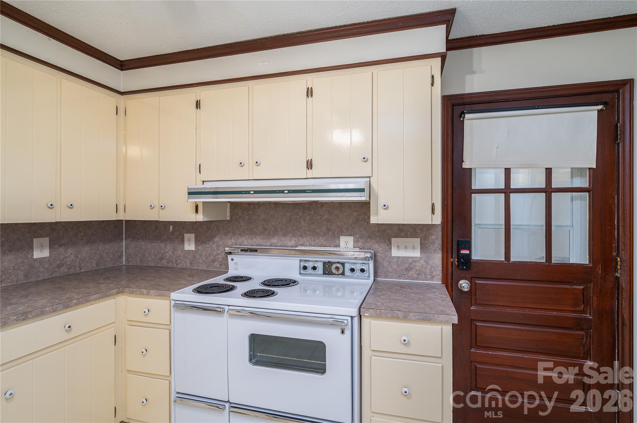 225 Dogwood Drive — Mount Holly