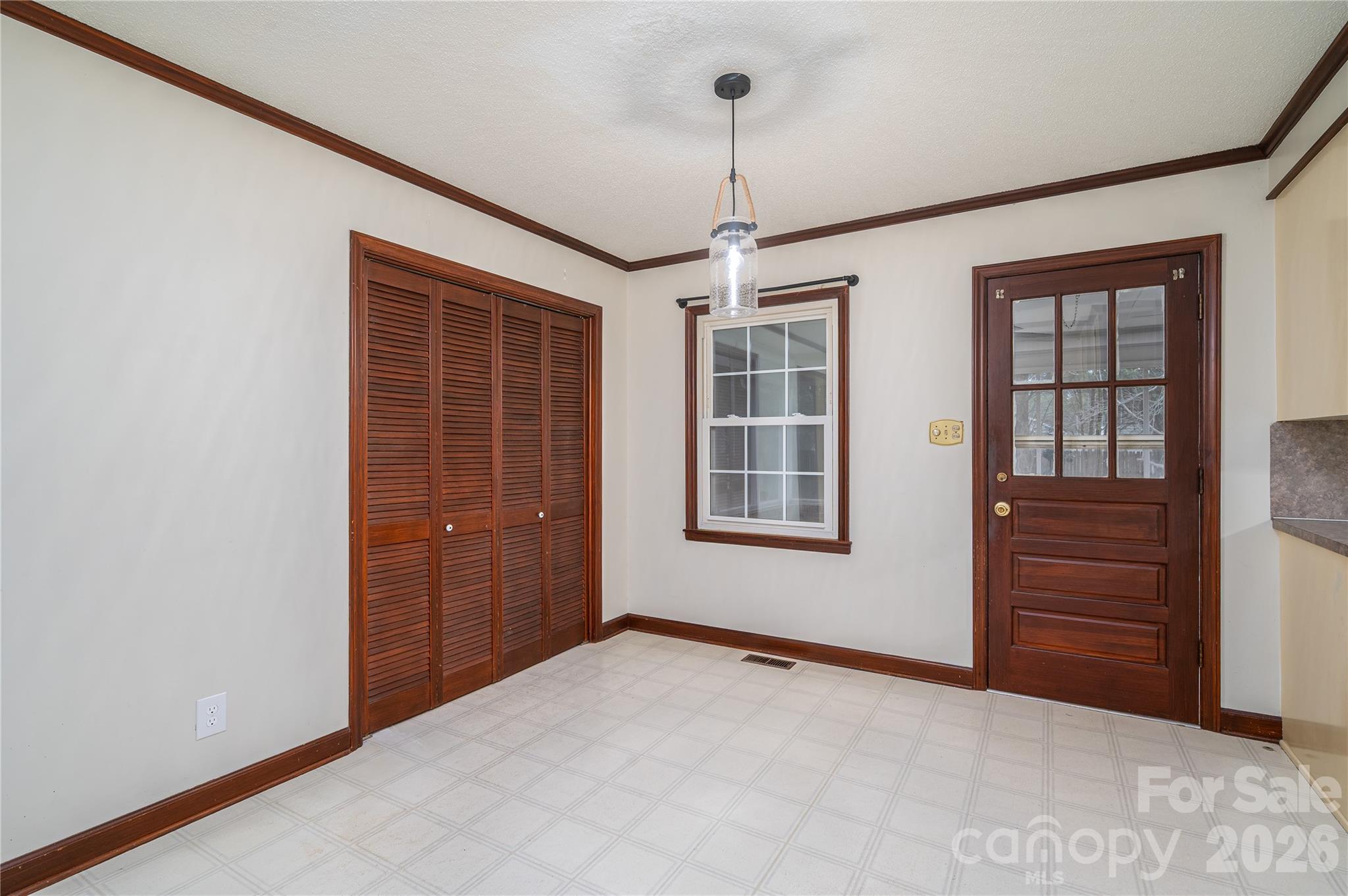 225 Dogwood Drive — Mount Holly