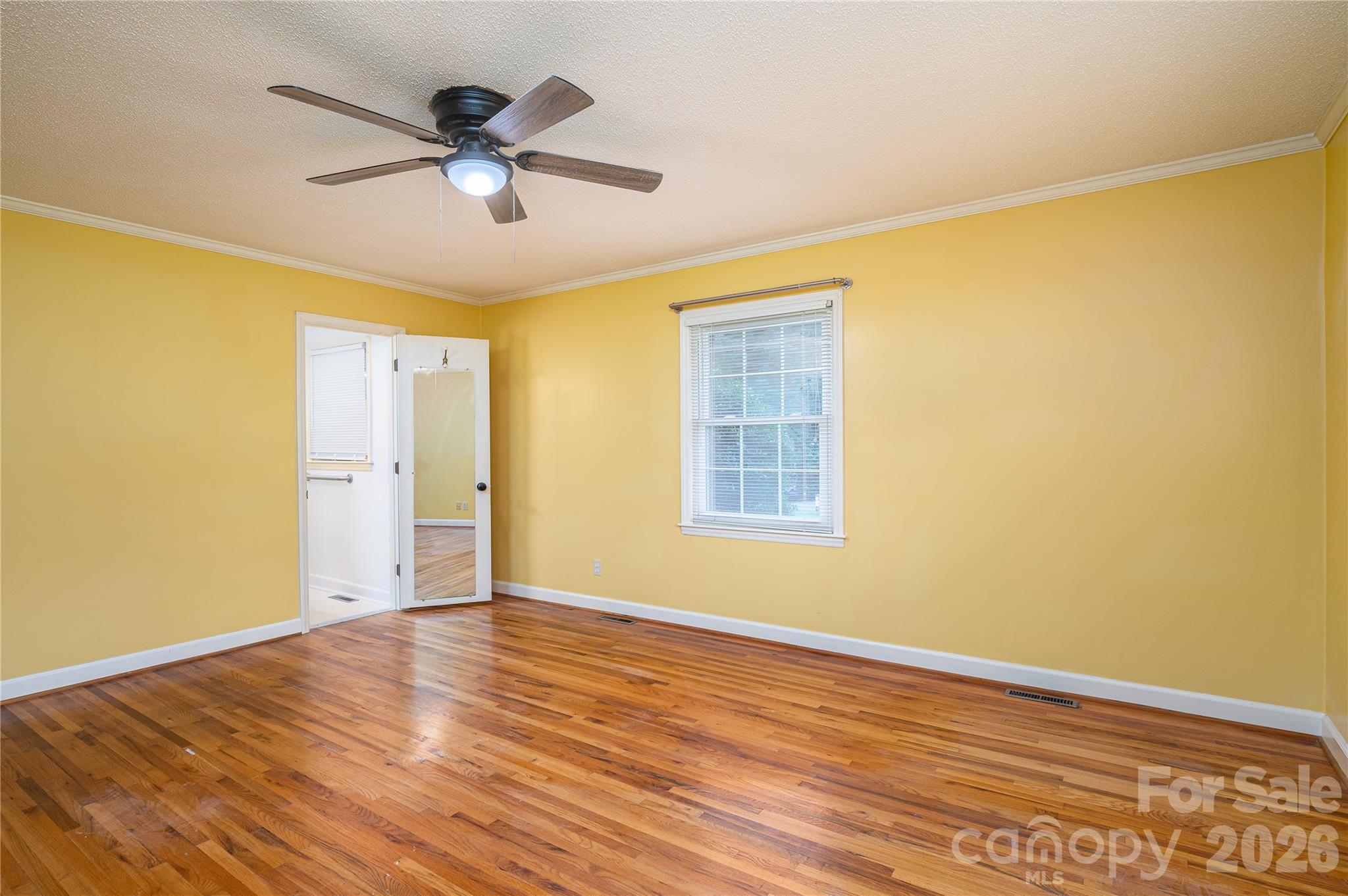 225 Dogwood Drive — Mount Holly