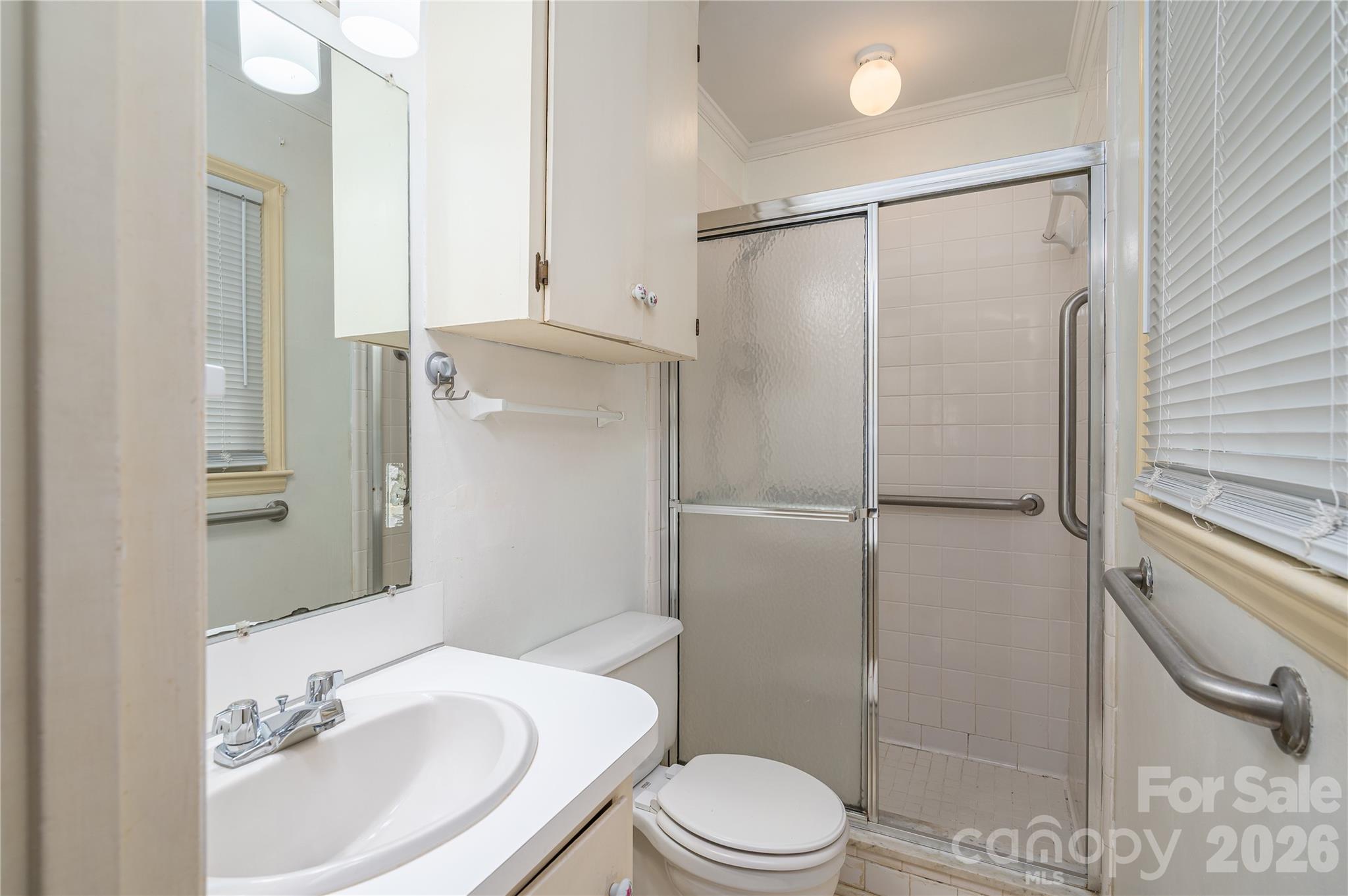 225 Dogwood Drive — Mount Holly