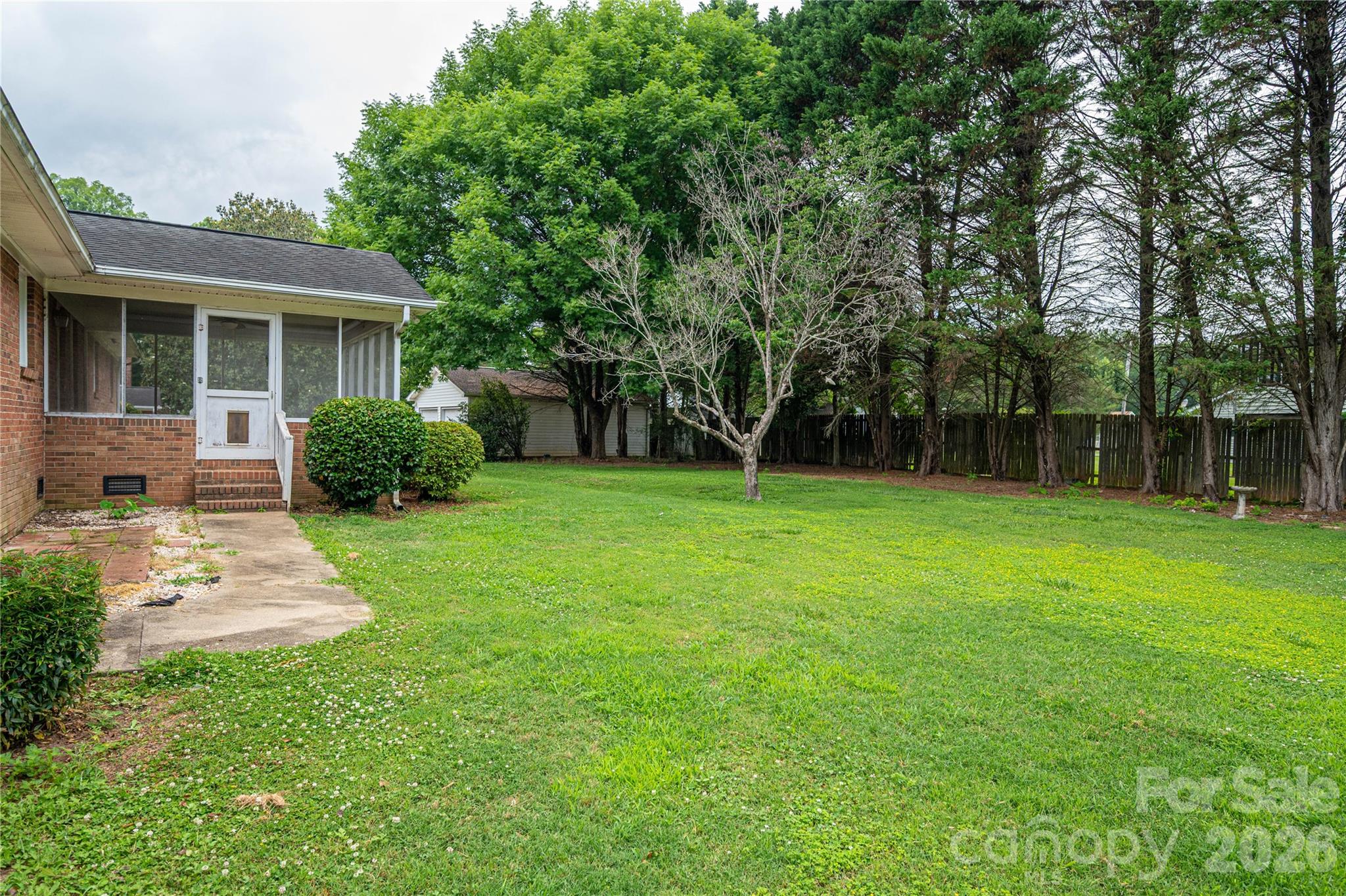 225 Dogwood Drive — Mount Holly