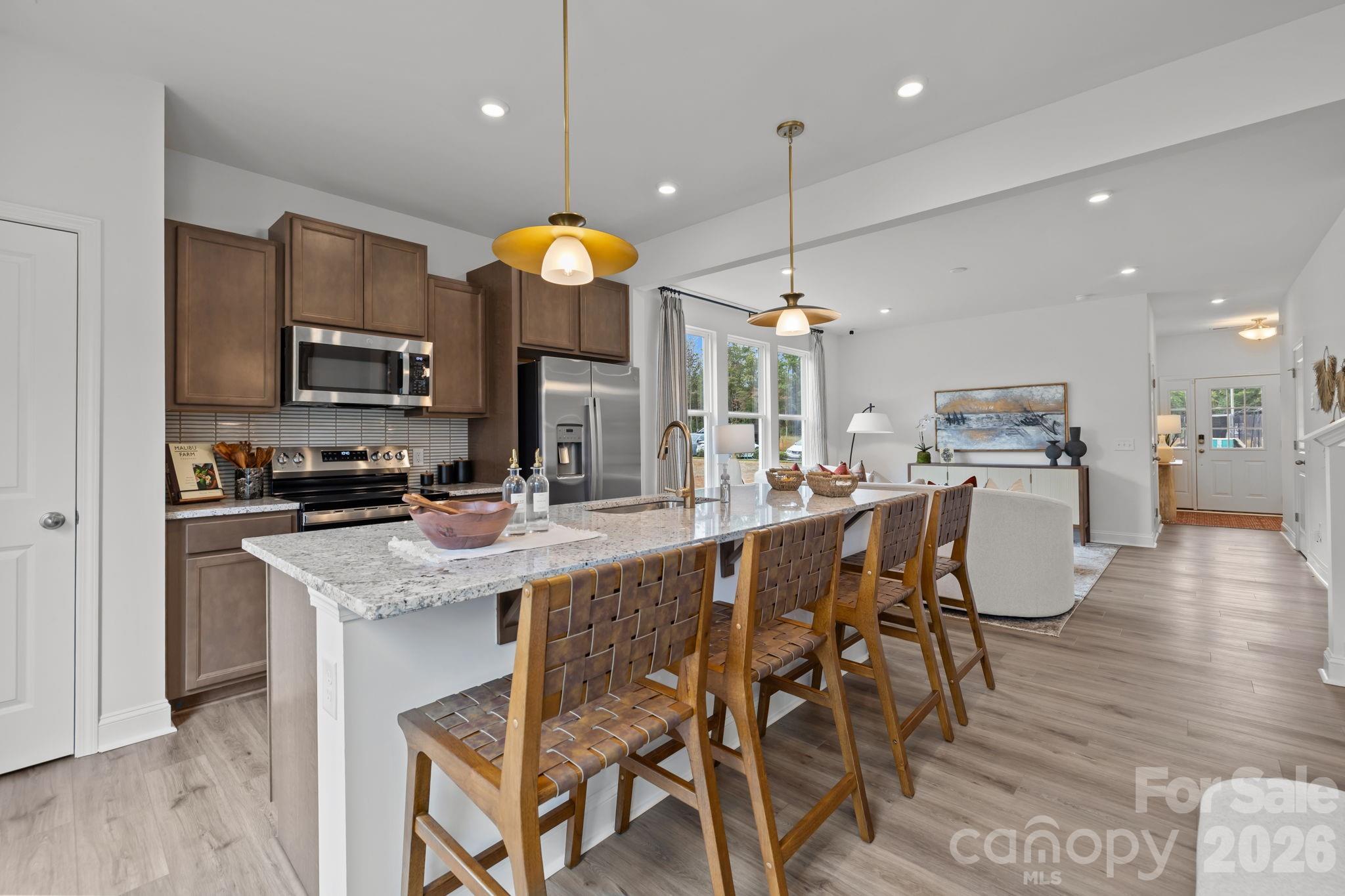 2206 Gladwyne Place — Charlotte
