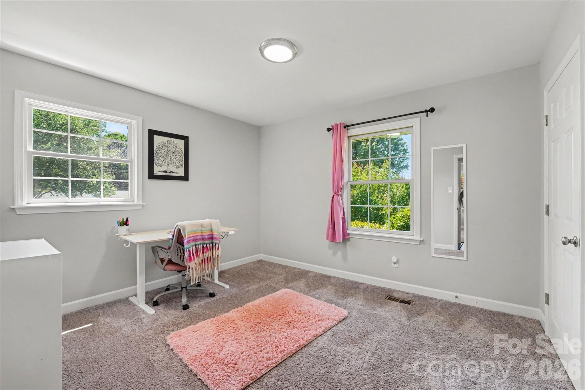 101 E Chamblee Drive — Salisbury