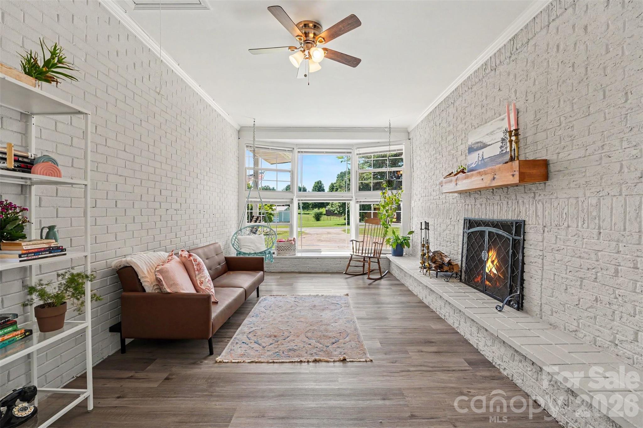 101 E Chamblee Drive — Salisbury