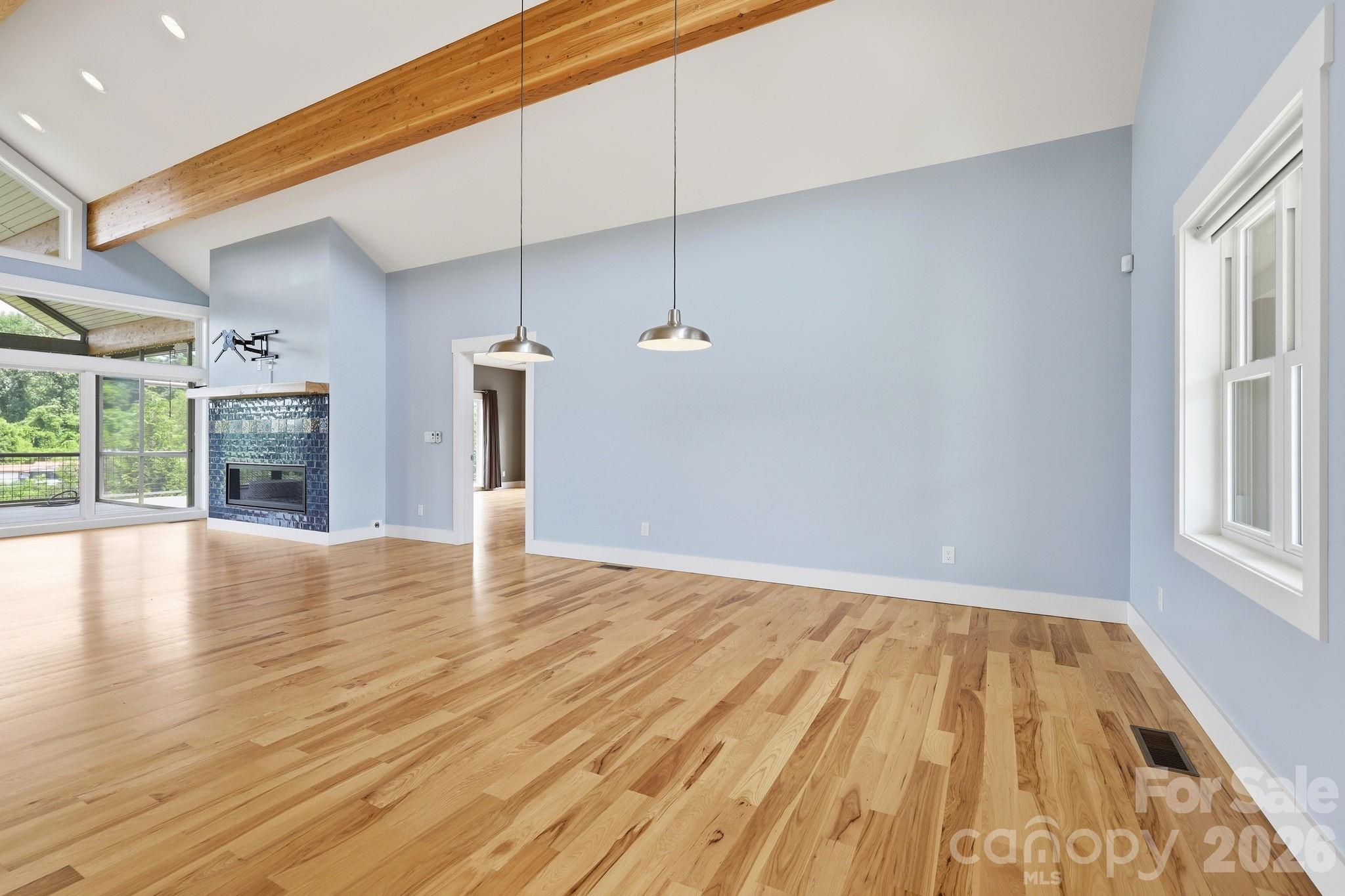 41 Bell Sprinkle Road — Weaverville