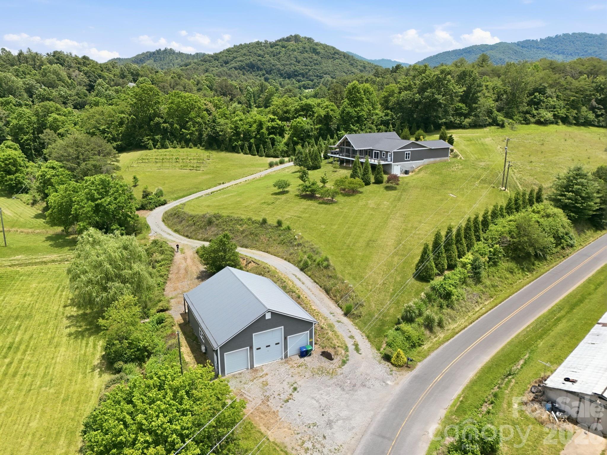 41 Bell Sprinkle Road — Weaverville
