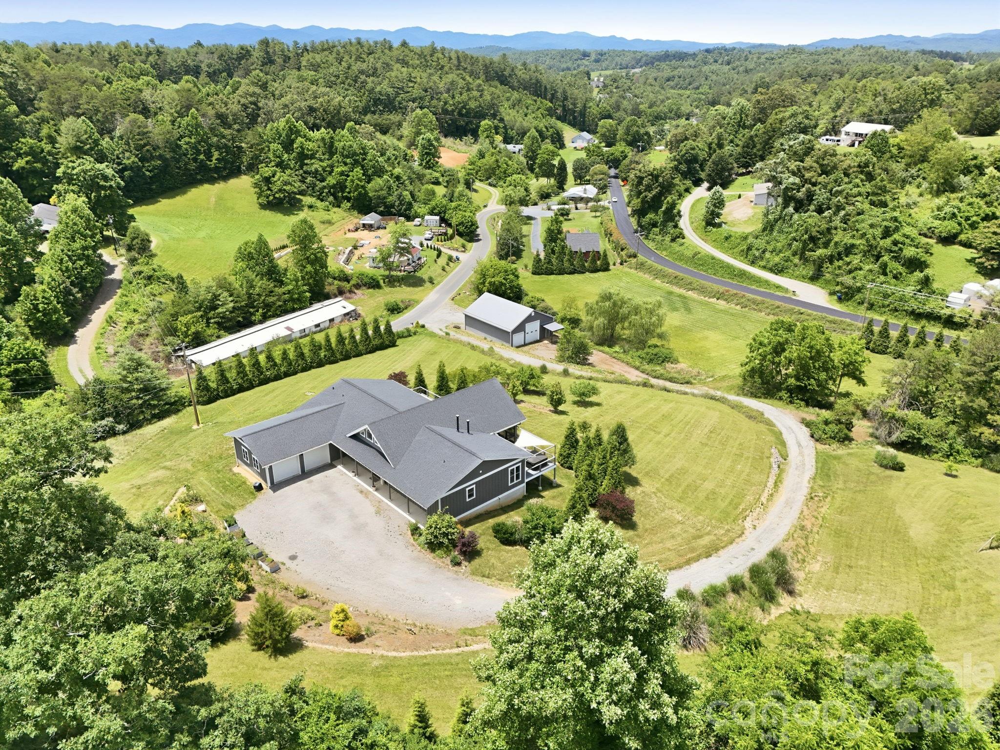 41 Bell Sprinkle Road — Weaverville