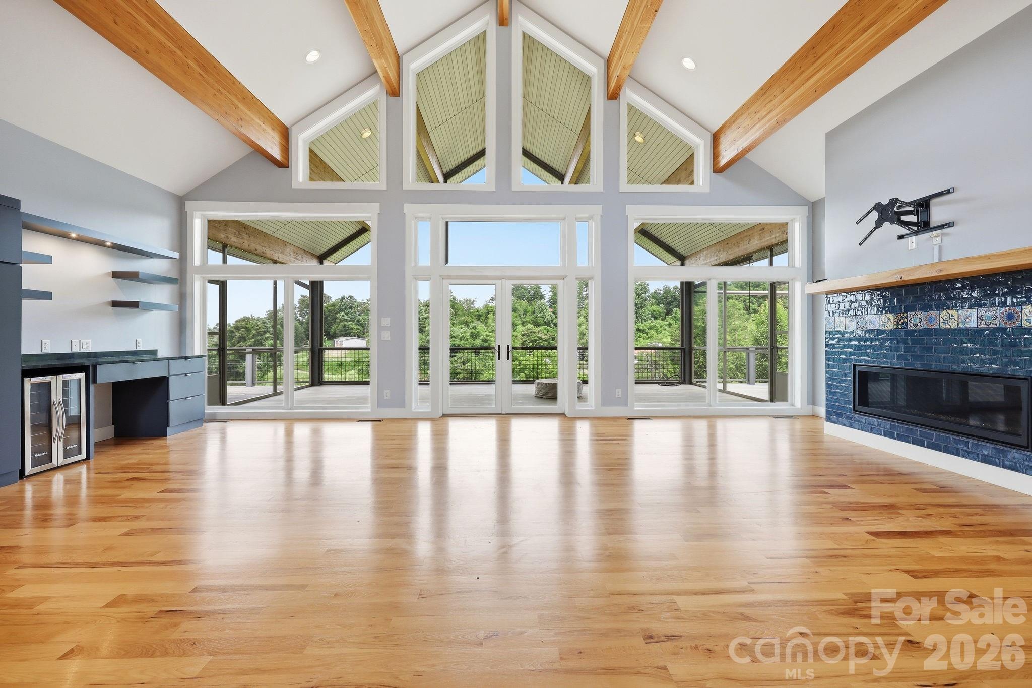 41 Bell Sprinkle Road — Weaverville