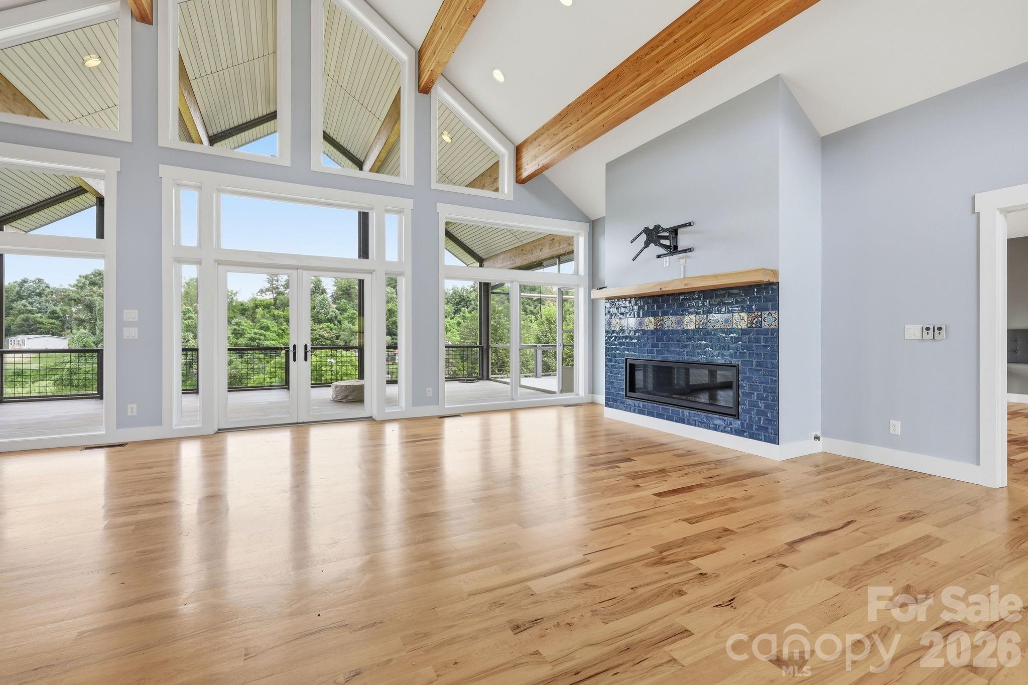 41 Bell Sprinkle Road — Weaverville