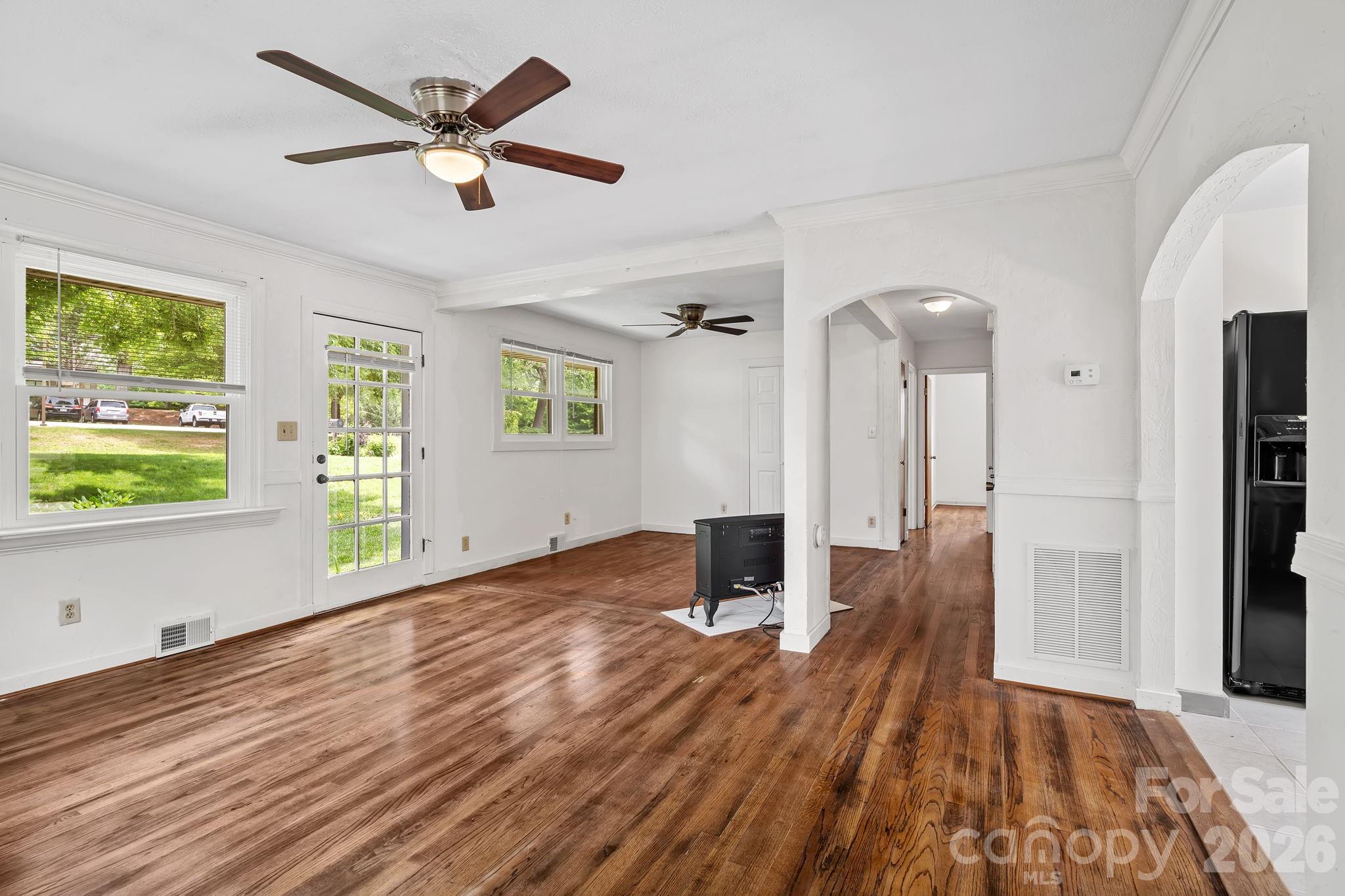 154 Richmond Hill Drive — Asheville