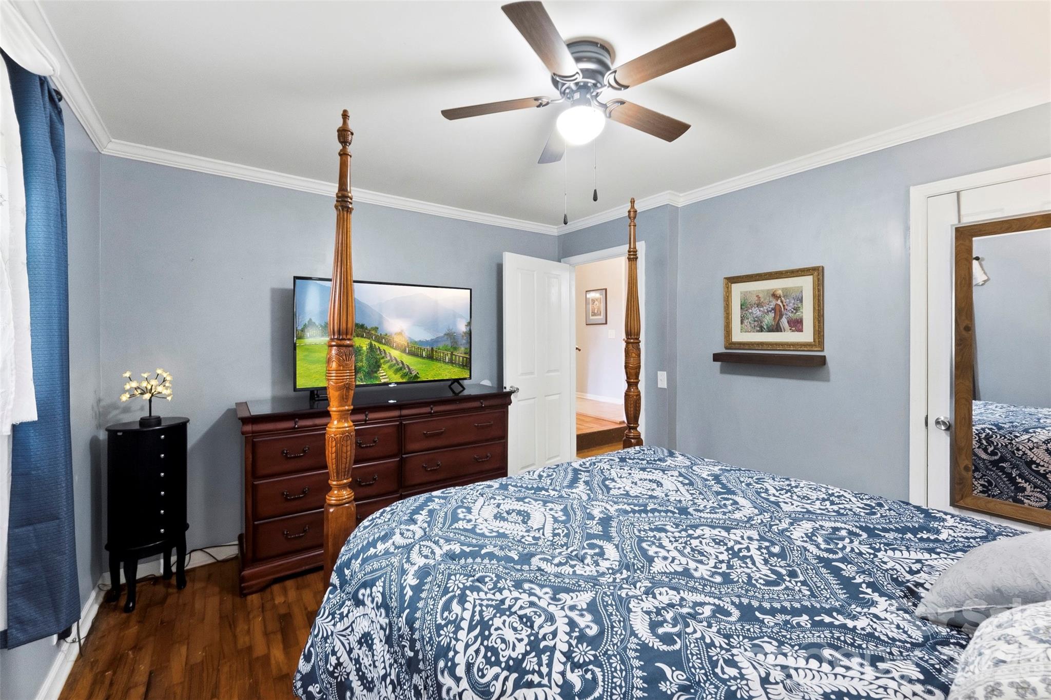 810 Bradley Road — Dallas