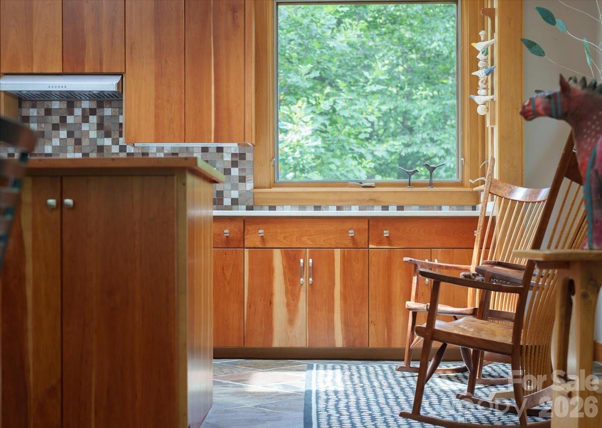 466 Sweetwater Lane — Pisgah Forest
