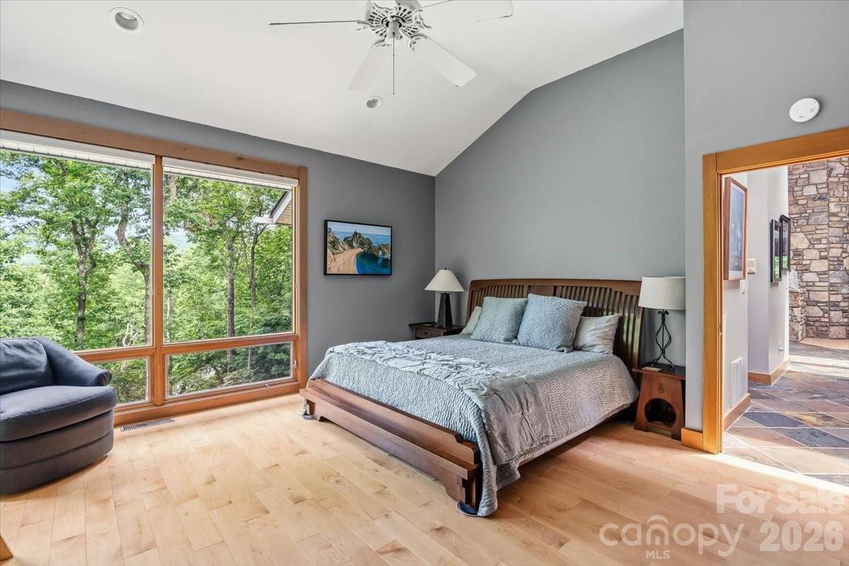 466 Sweetwater Lane — Pisgah Forest